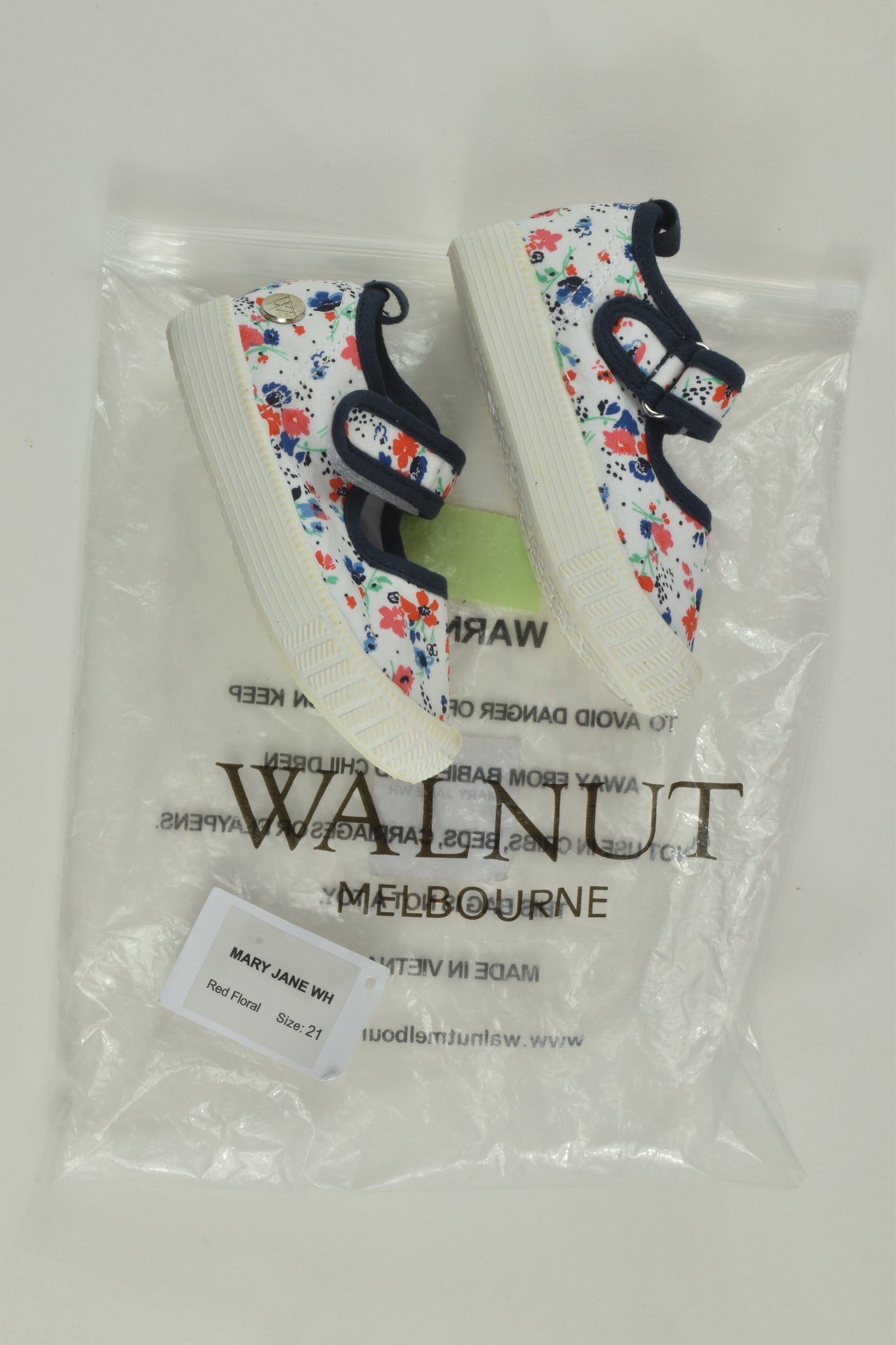NEW Walnut Melbourne Size EUR 21 Floral Canvas Shoes