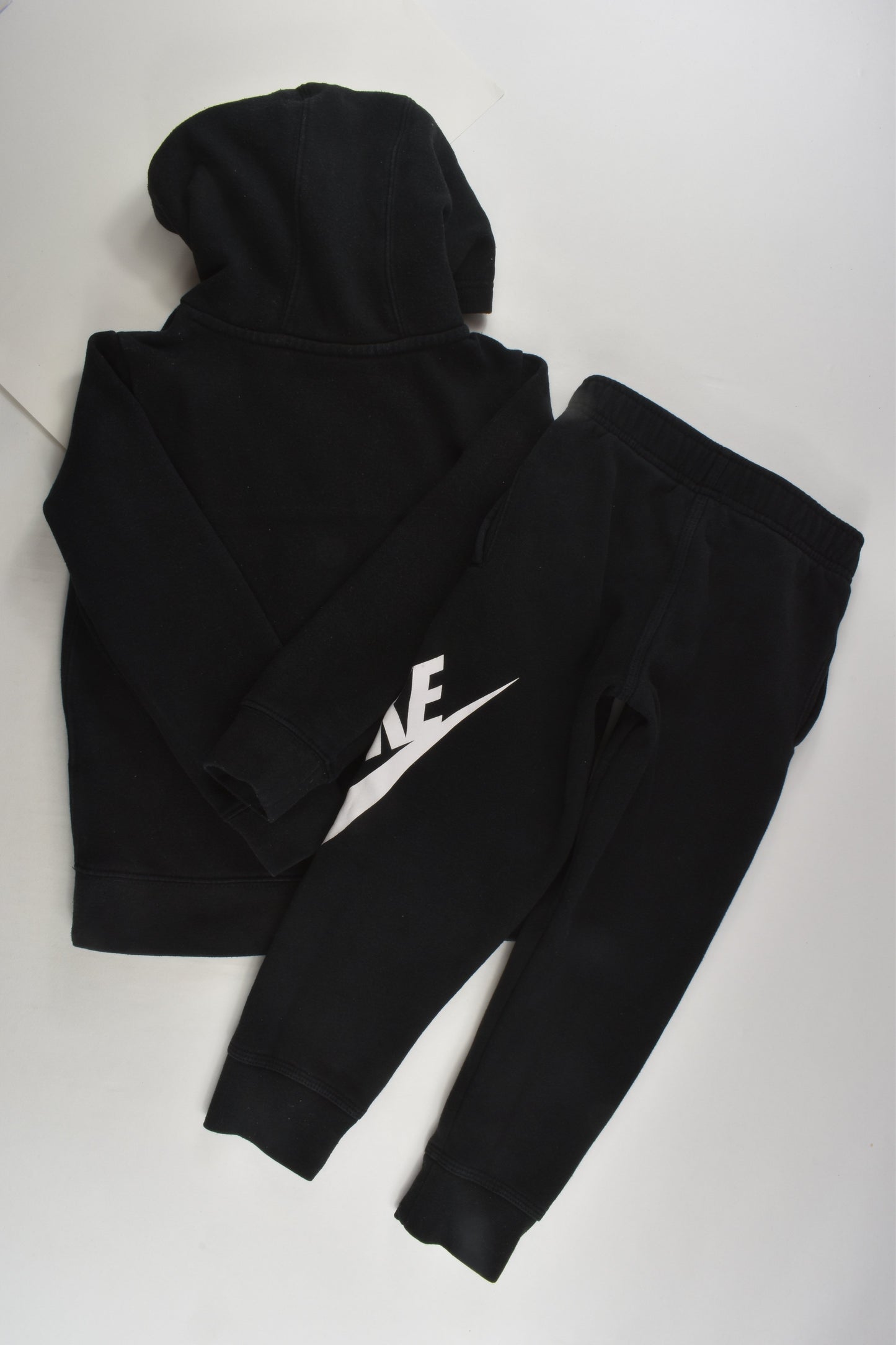 Nike Size 4-5 Tracksuit