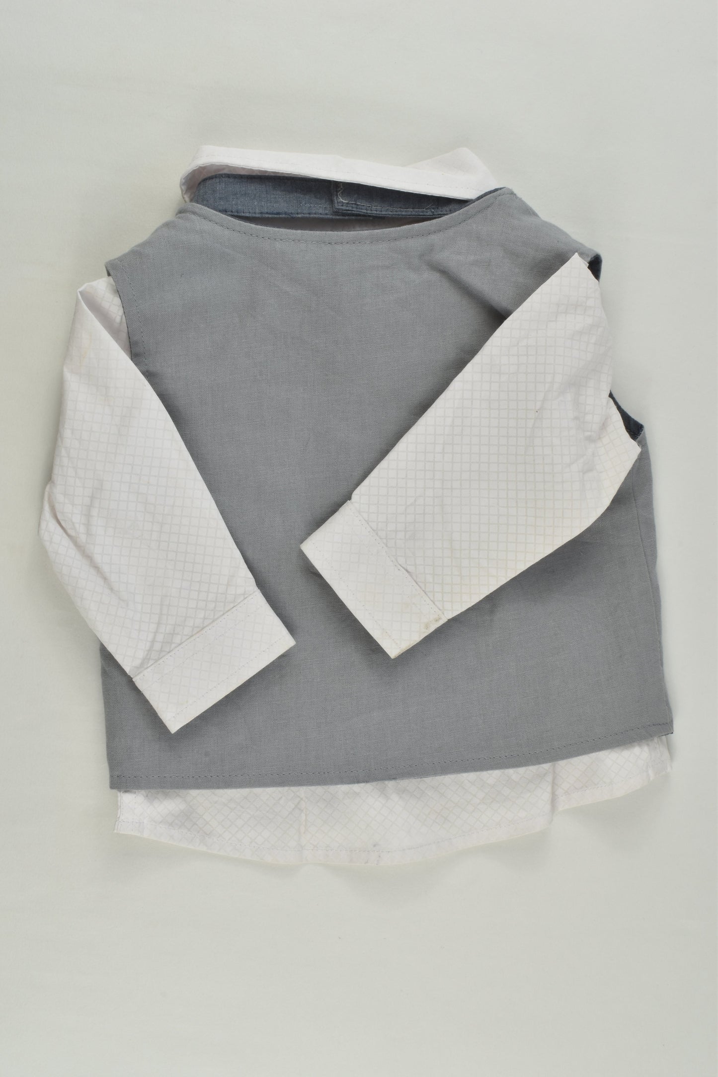Peter Morissey Size 00 Shirt, Vest and Bow