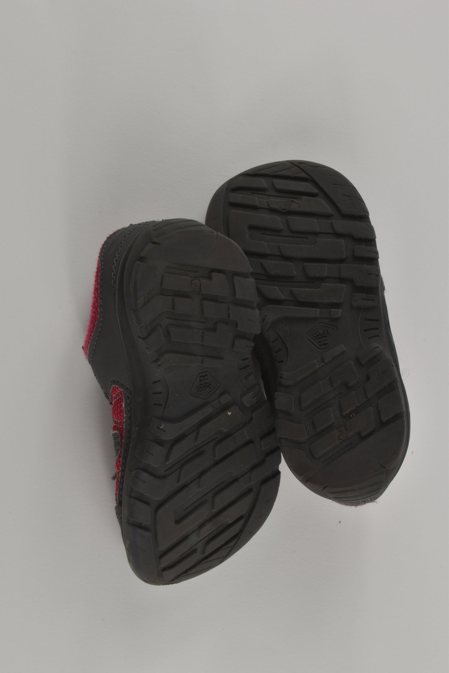 Quechua Size UK 7.5 Shoes