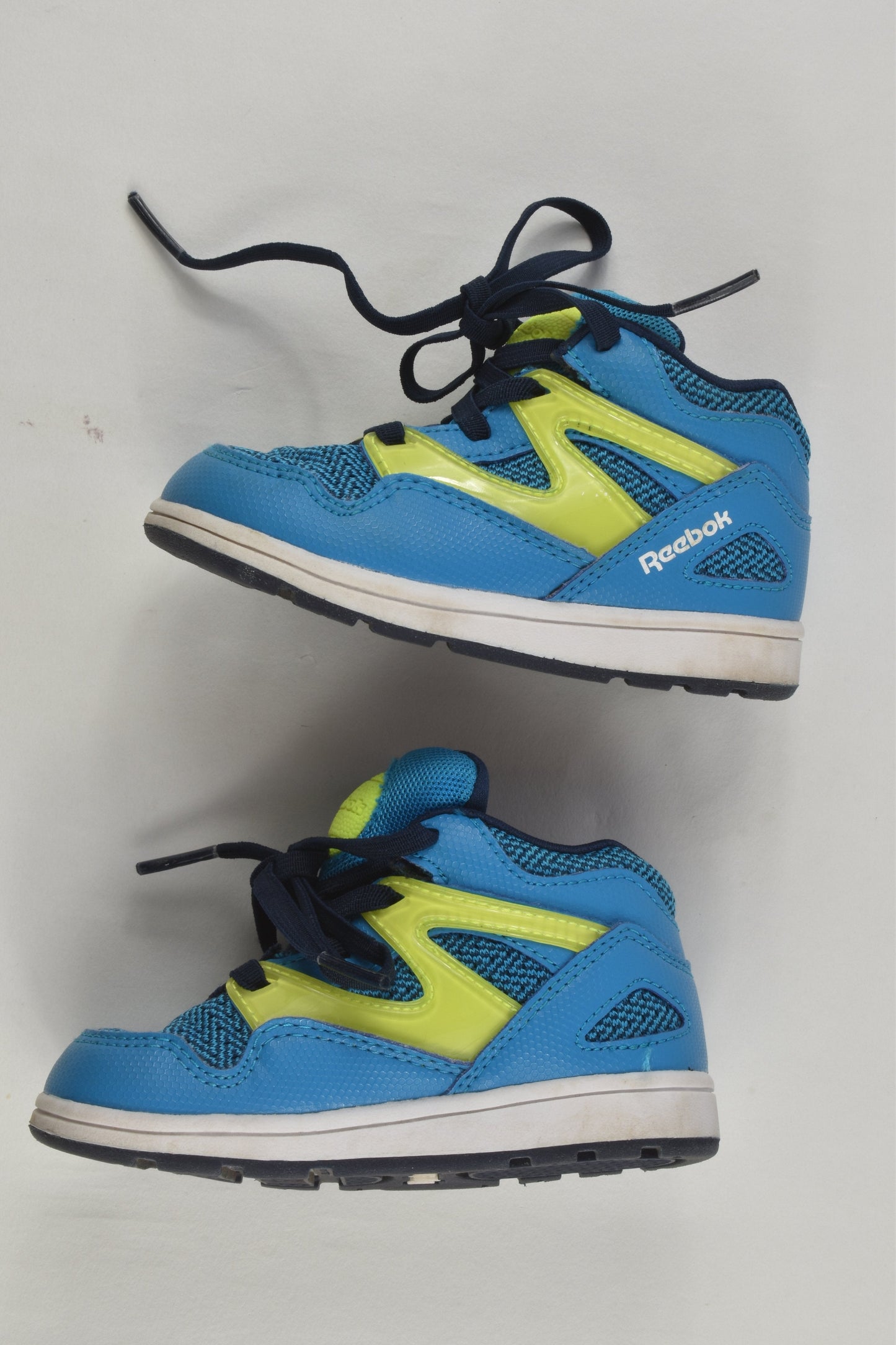 Reebok Size UK 5.5 Peek N' Fit Shoes