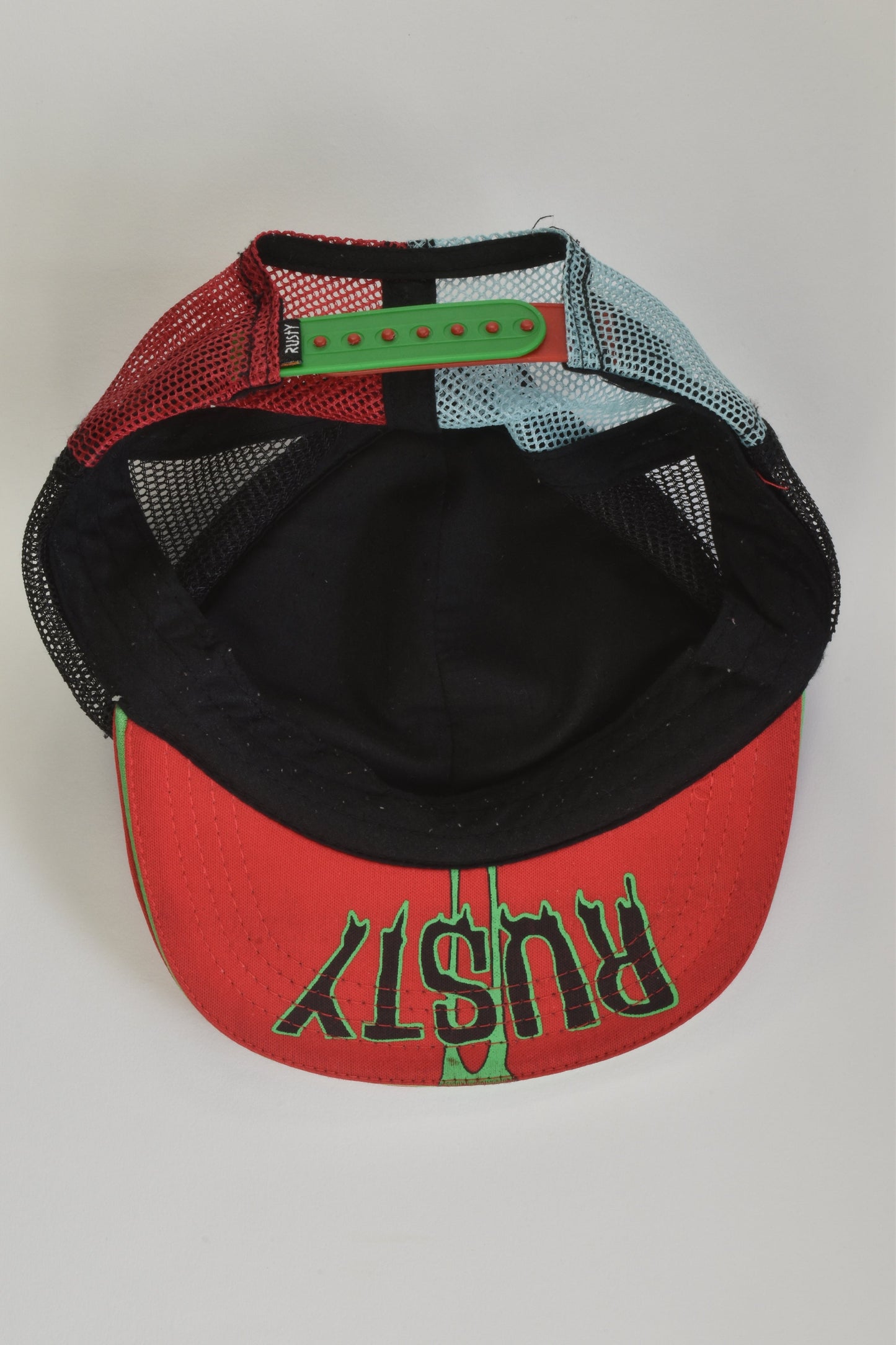 Rusty Size approx 2-4 Cap
