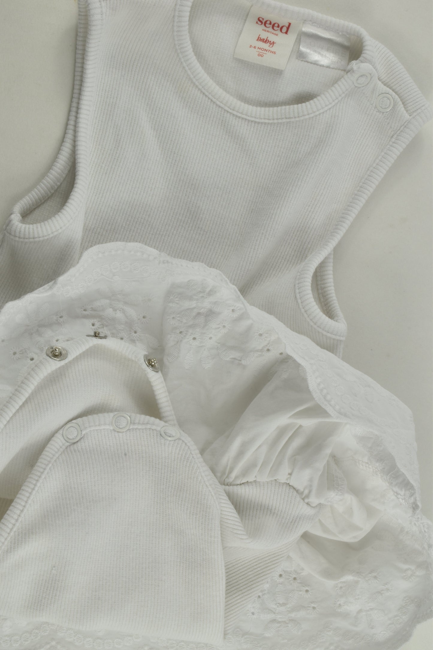Seed Heritage Size 00 Ribbed Lace Hem Bosysuit