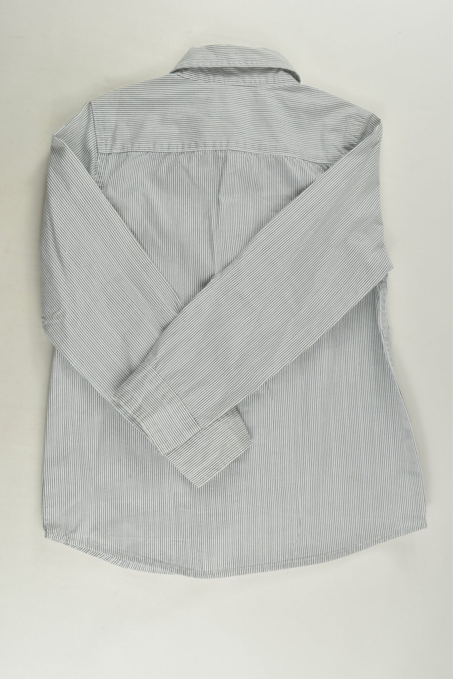 Seed Heritage Size 5-6 Shirt