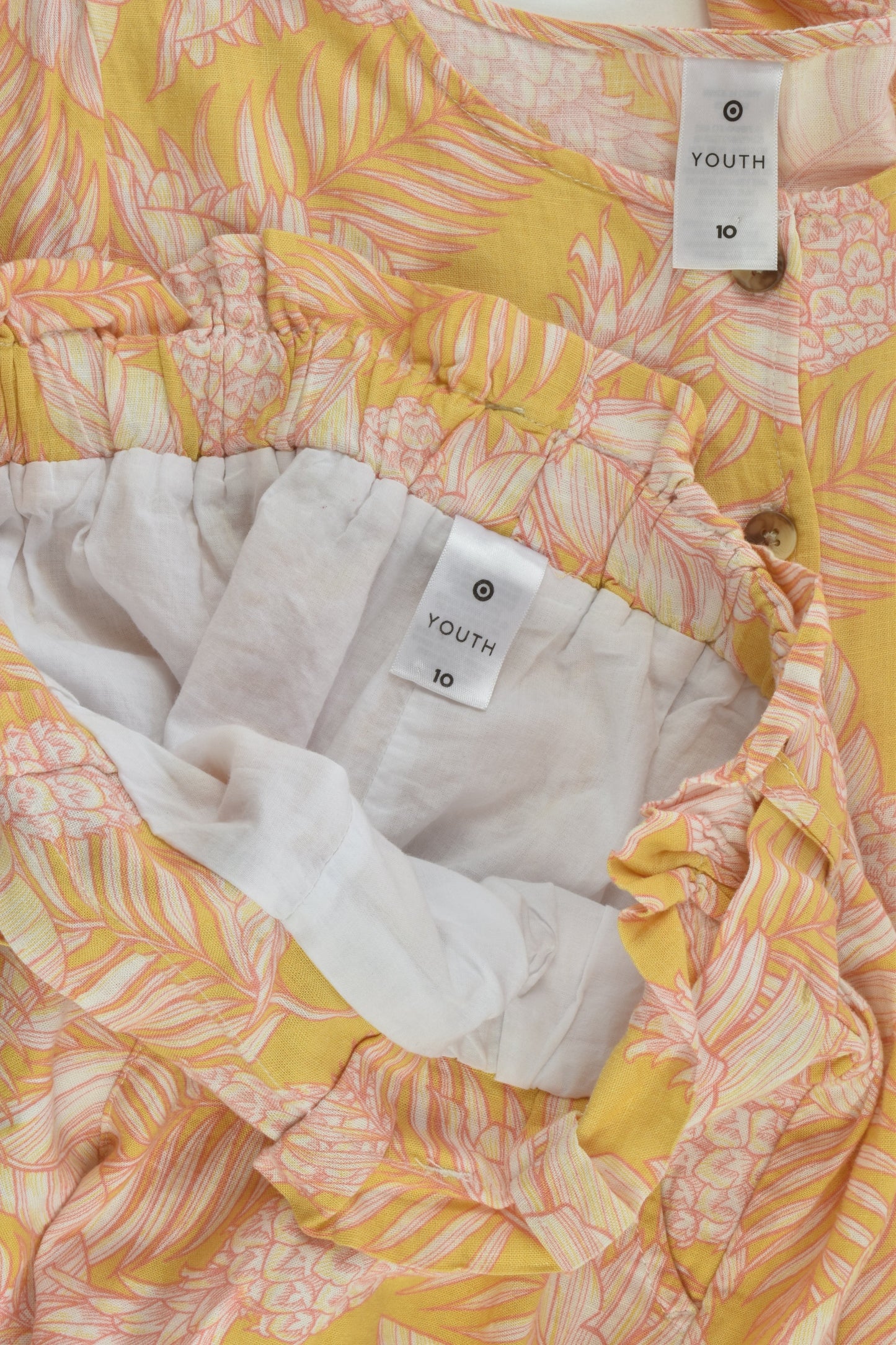 Target Size 10 Linen Blend Pineapples Outfit