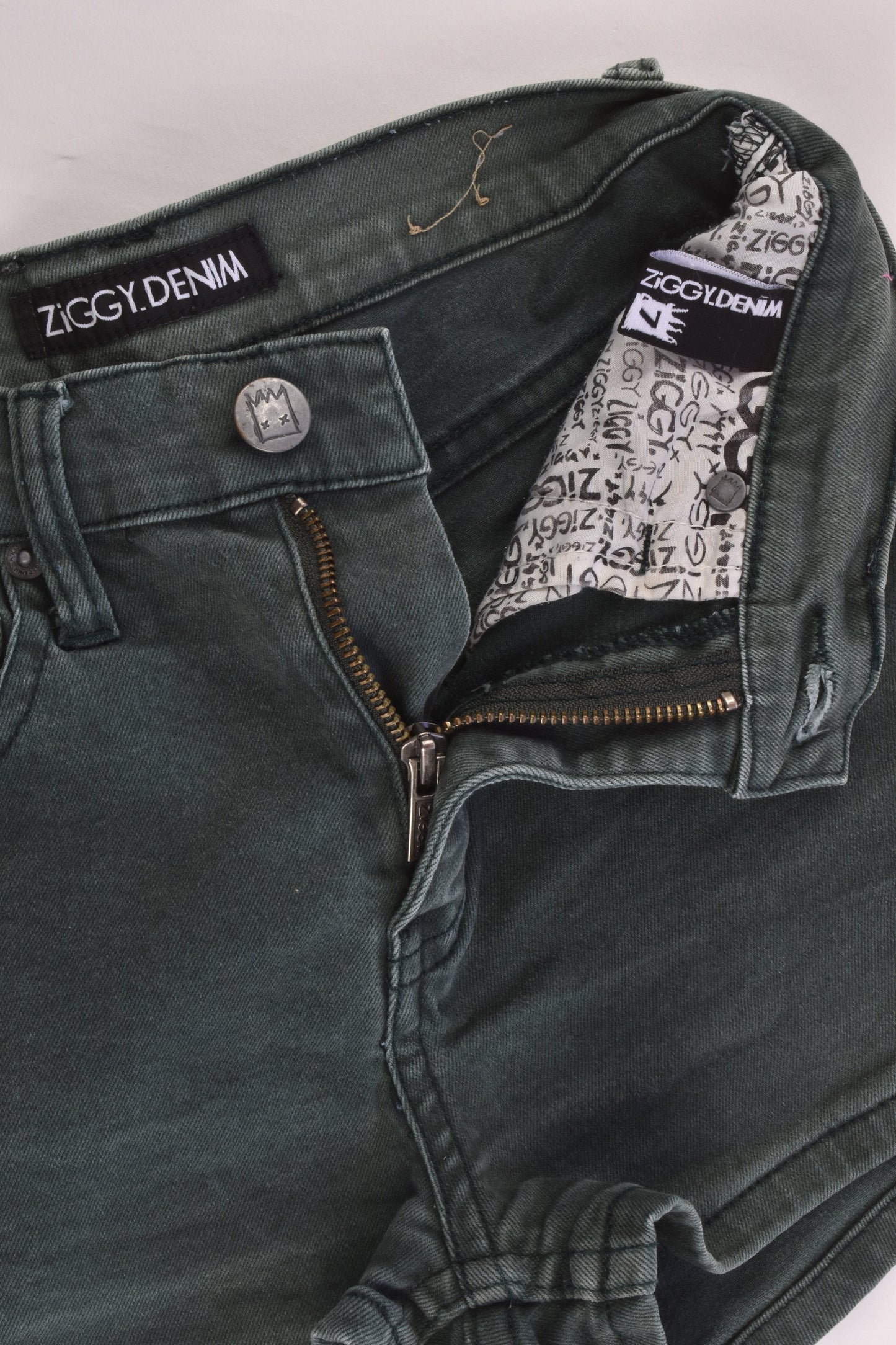 Ziggy.Denim Size 10 Stretchy Denim Shorts
