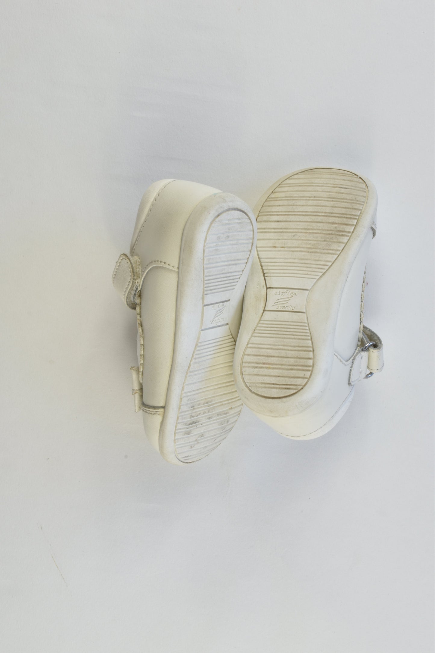 Airflex Everlite Size 4 Leather Shoes