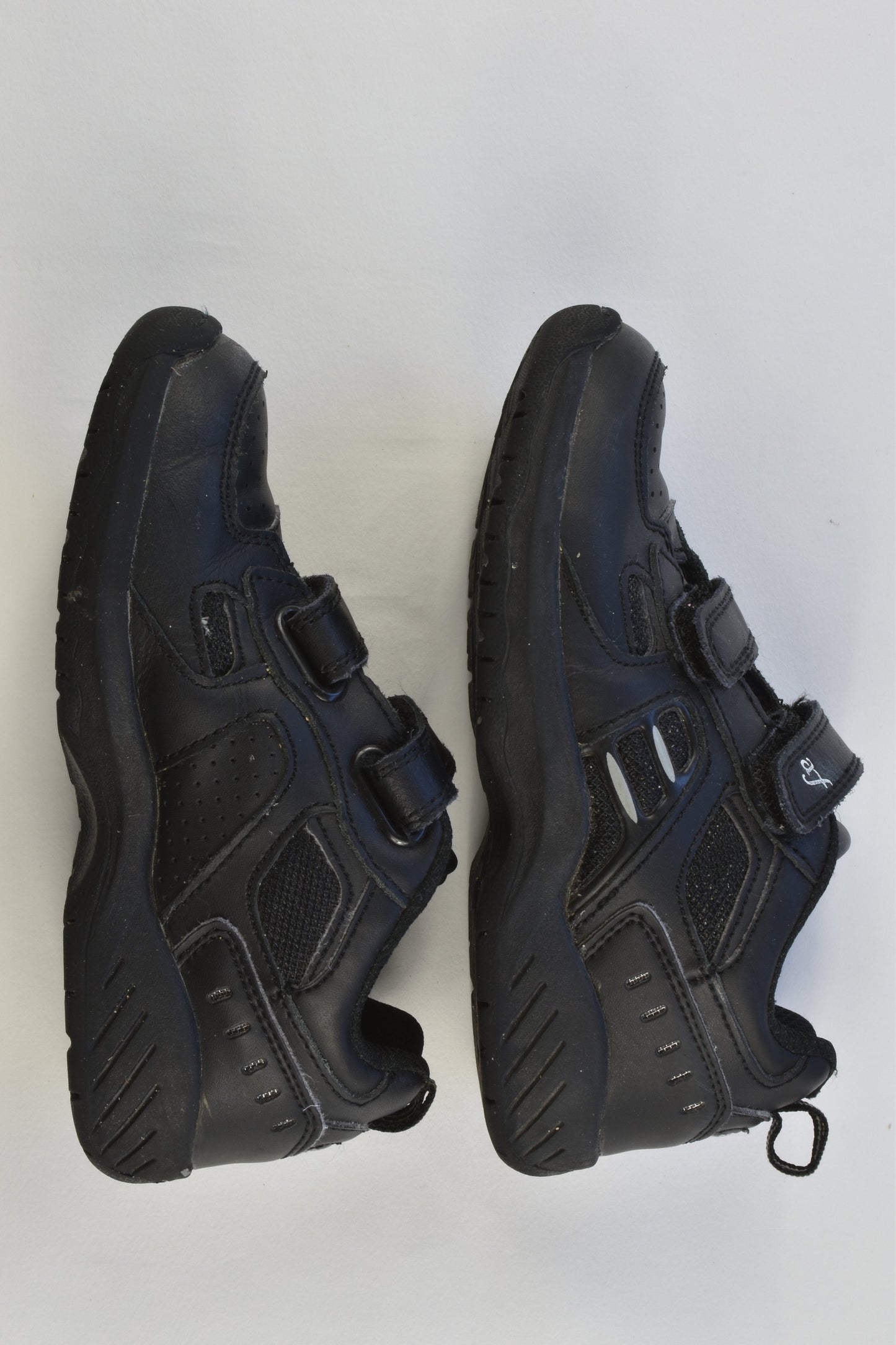 Airflex Size 11 Leather Shoes