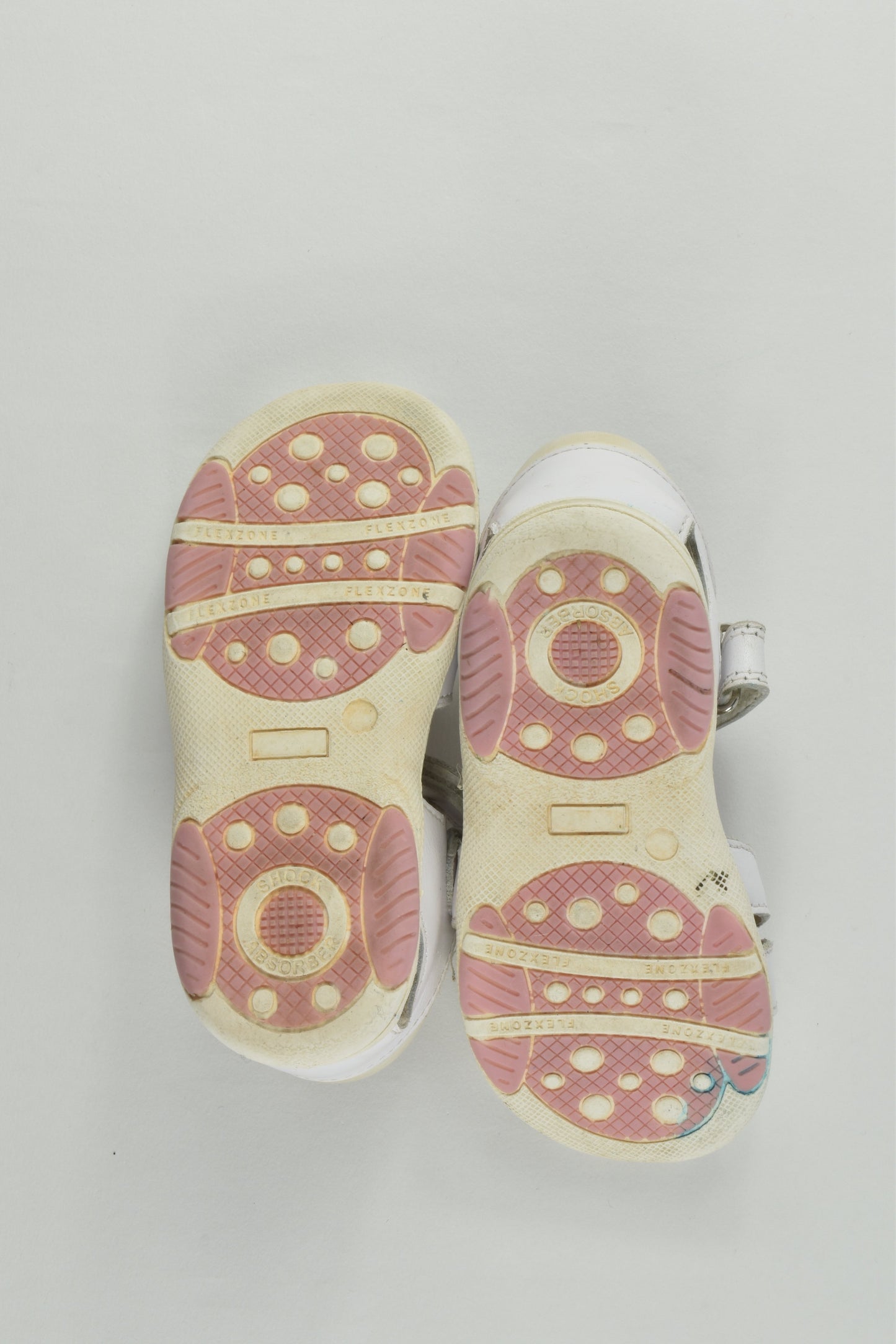 Airflex Size 7 Leather Sandals