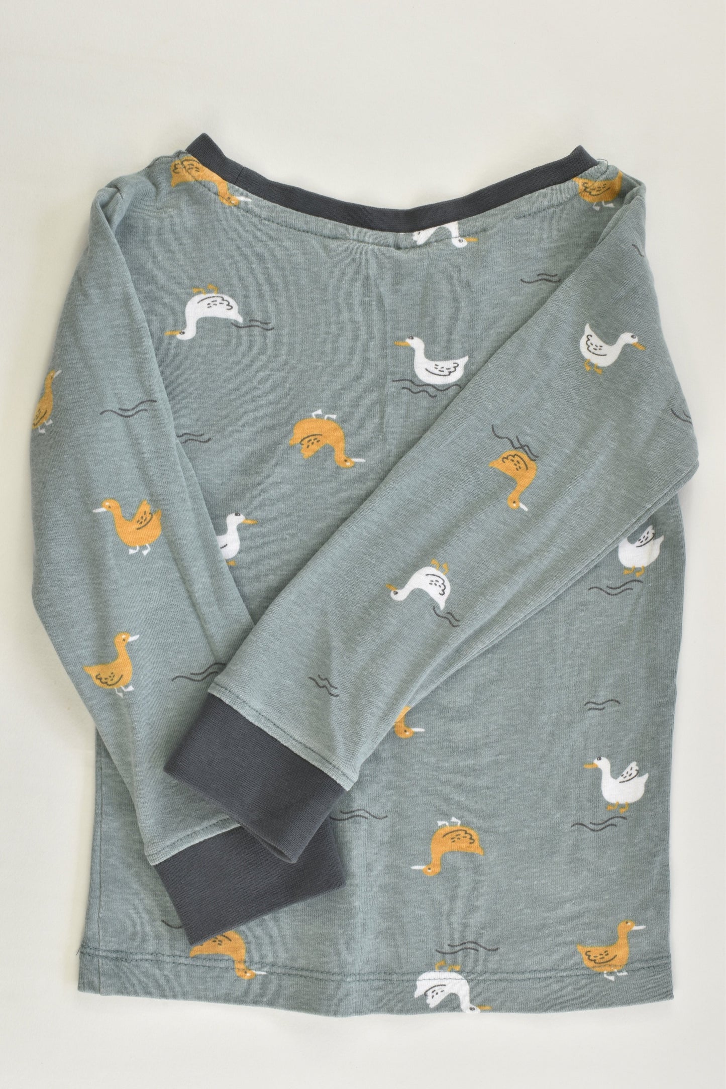 Anko Size 3 Ducks Top