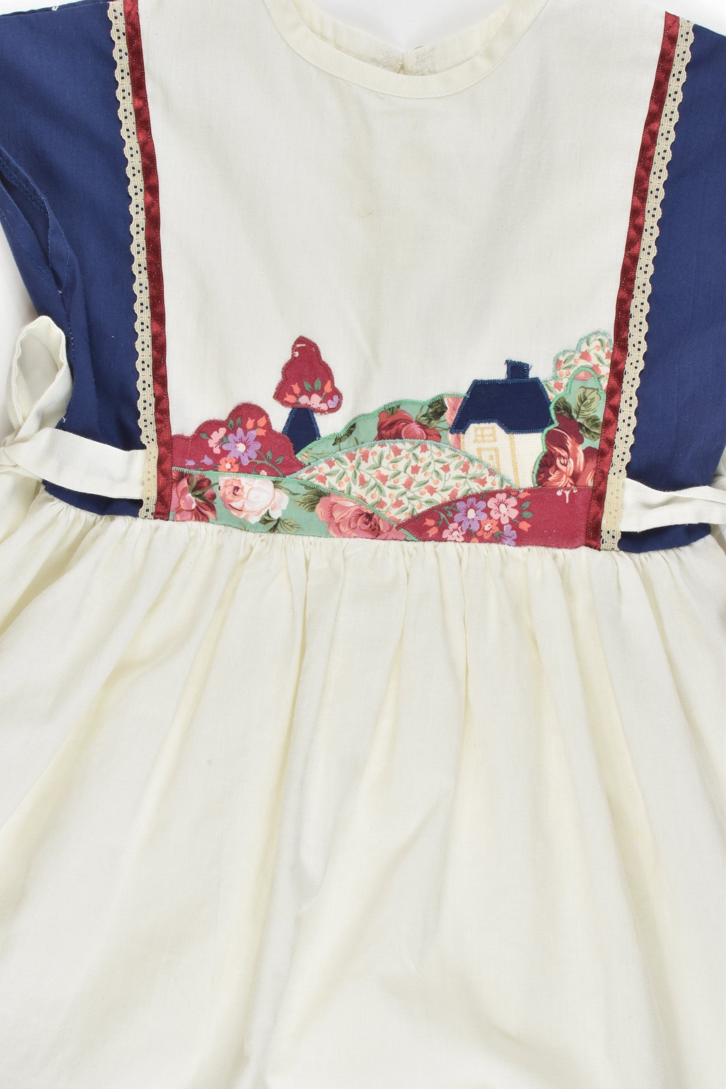 Approximately Size 5-6 Dress