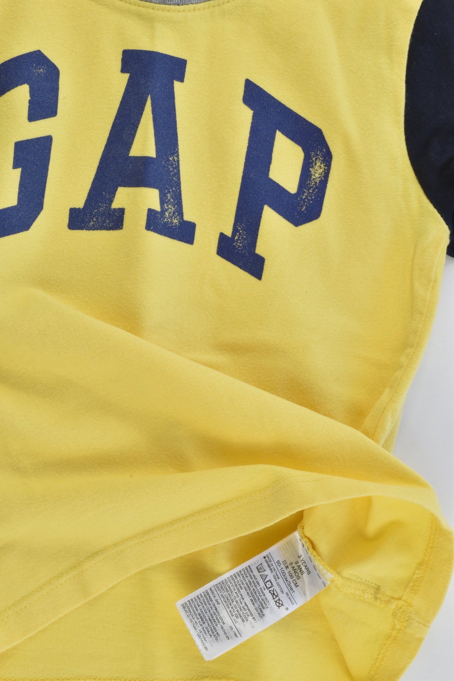 Baby Gap Size 3 T-shirt