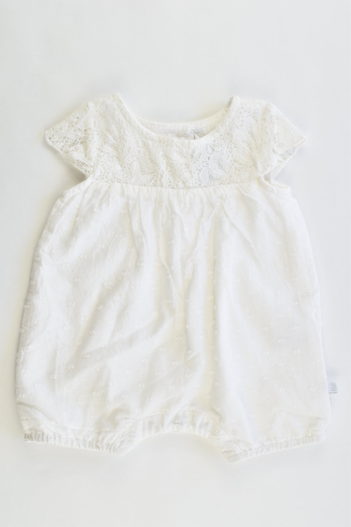 Bébé By Minihaha Size 0000 (Newborn) Lined Lace Romper