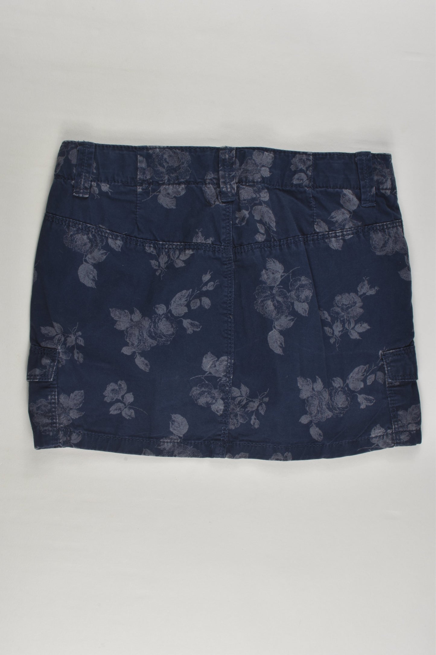 Benetton Size 6-7 Skirt