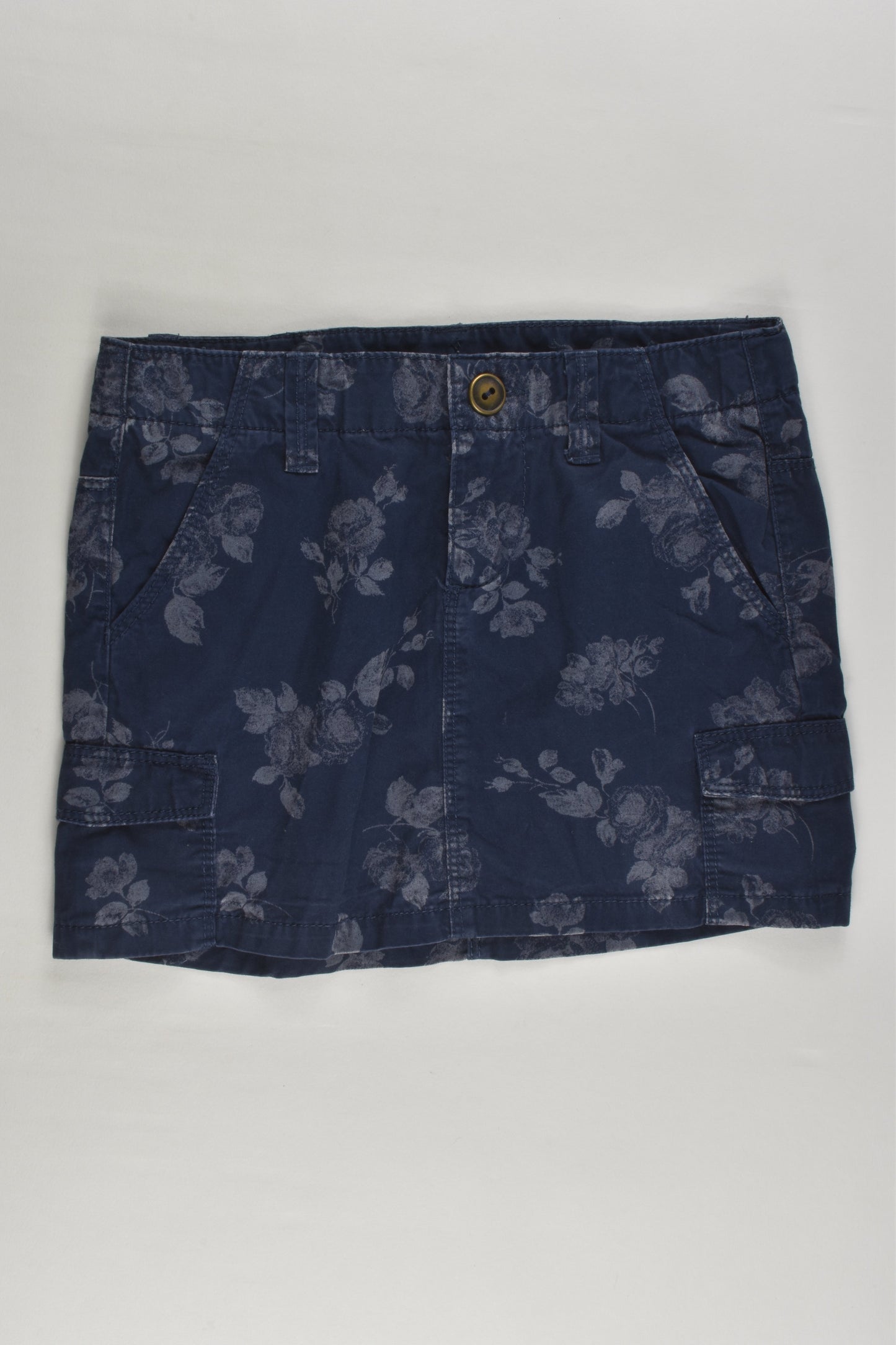 Benetton Size 6-7 Skirt