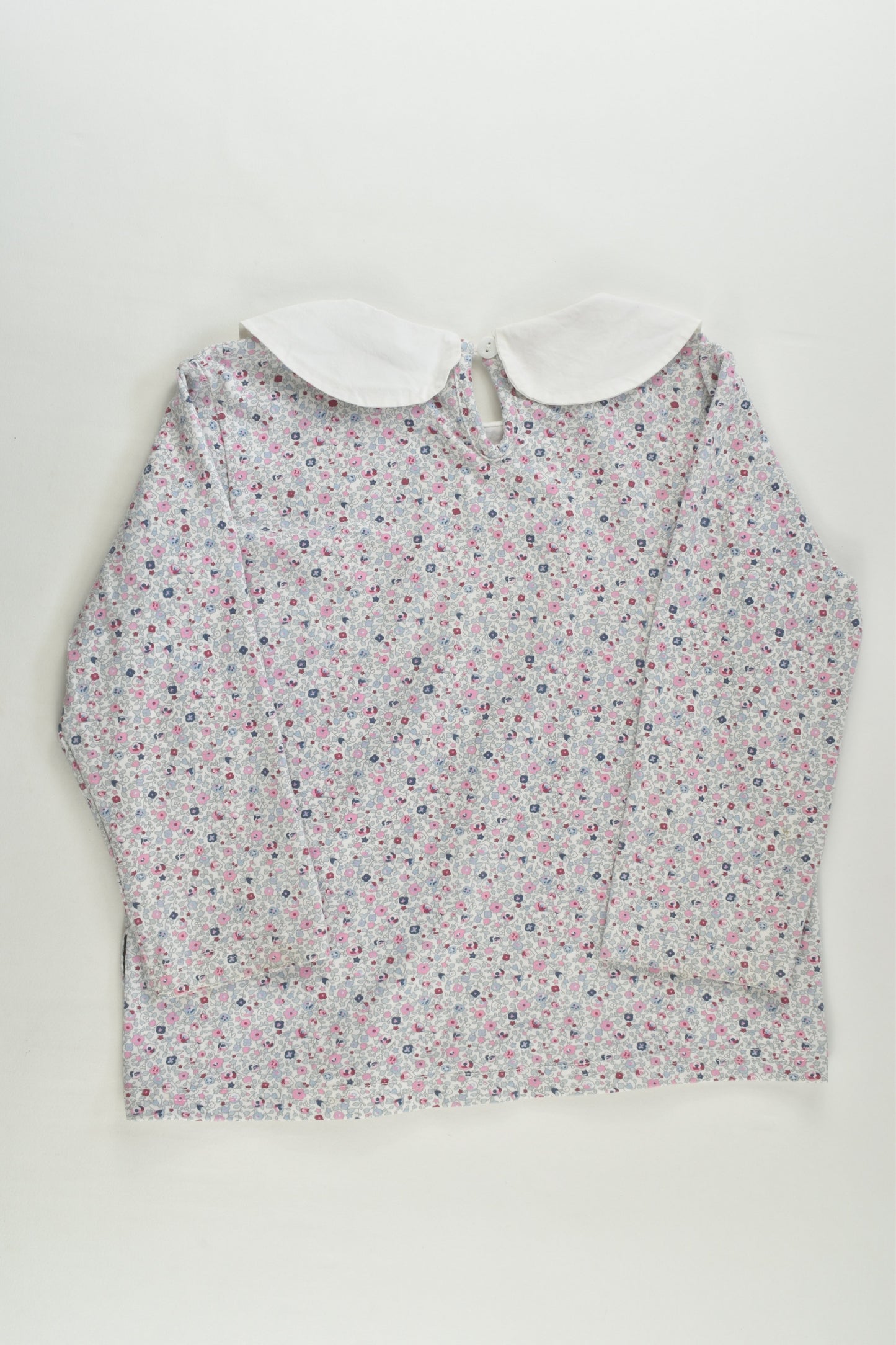 Brand Unknown Size approx 4 Collared Liberty Print Top