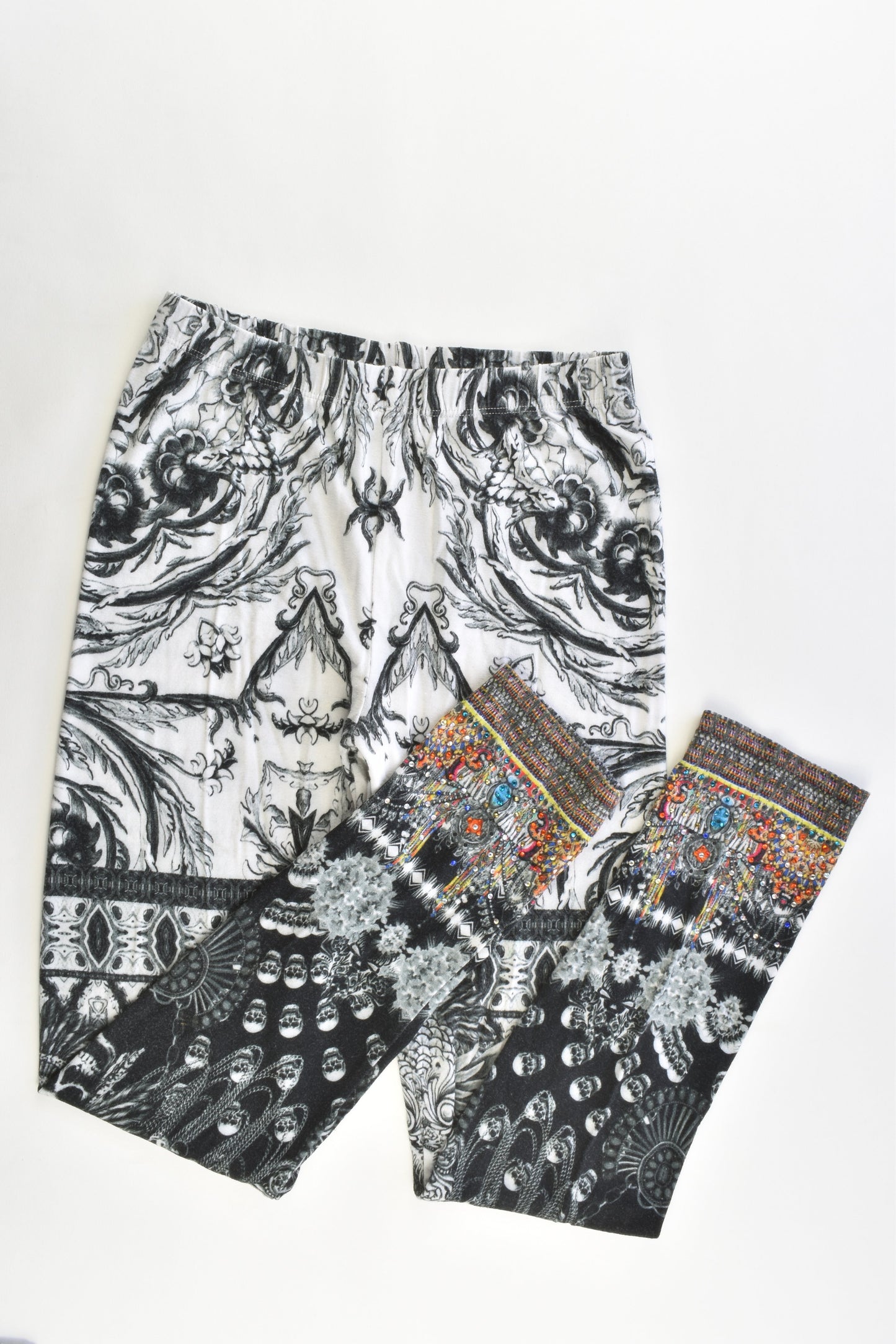 Camilla Size 10 Leggins