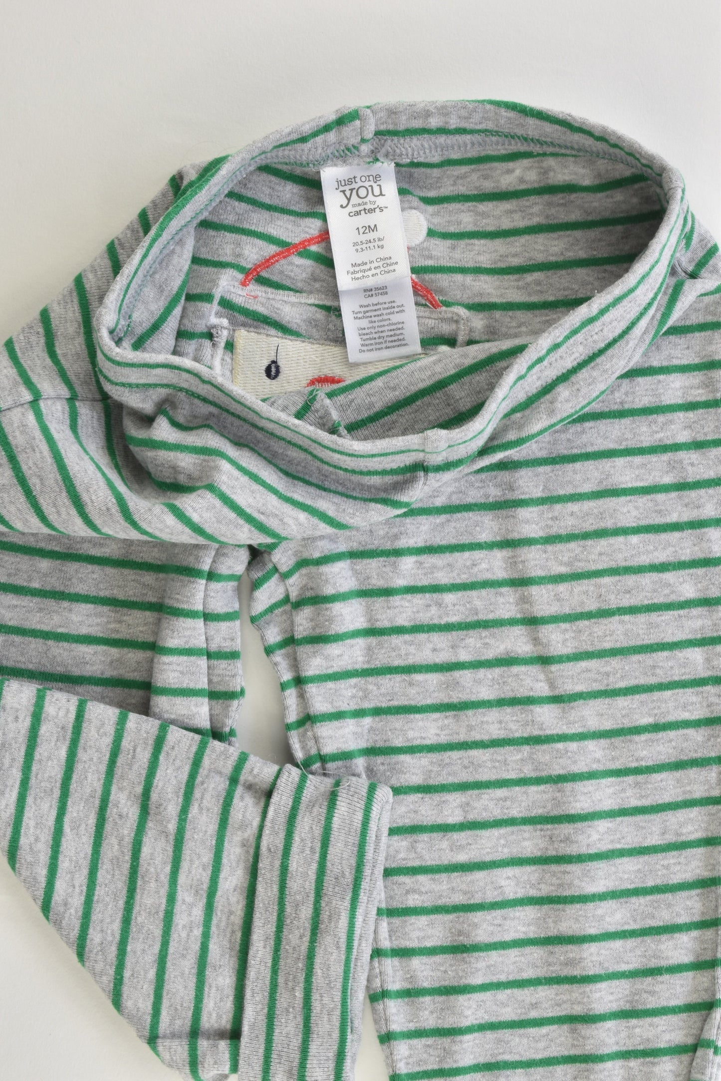 Carter's Size 0 Striped Santa at the Back Pants
