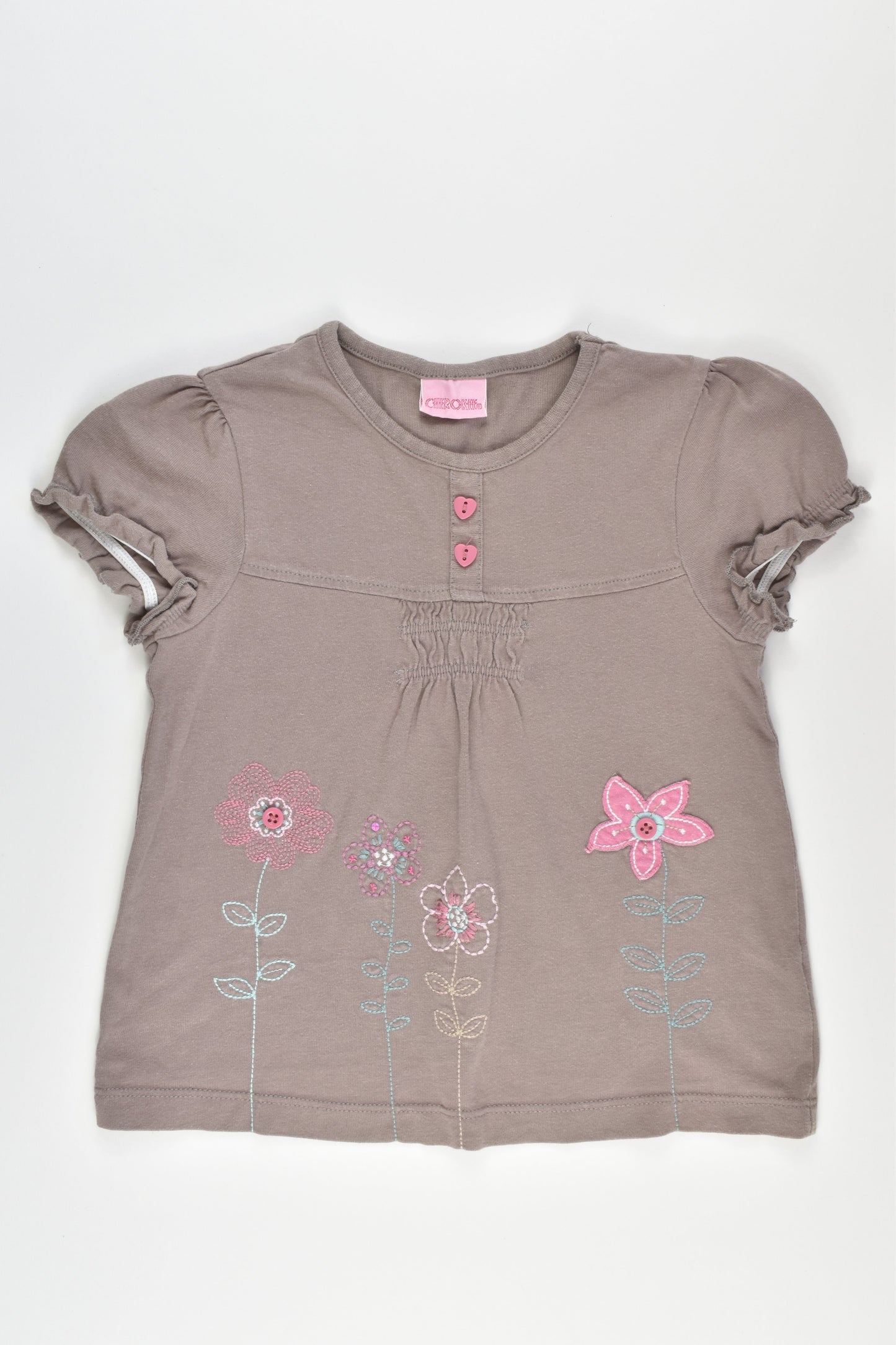 Cherokee Size 3-4 T-shirt