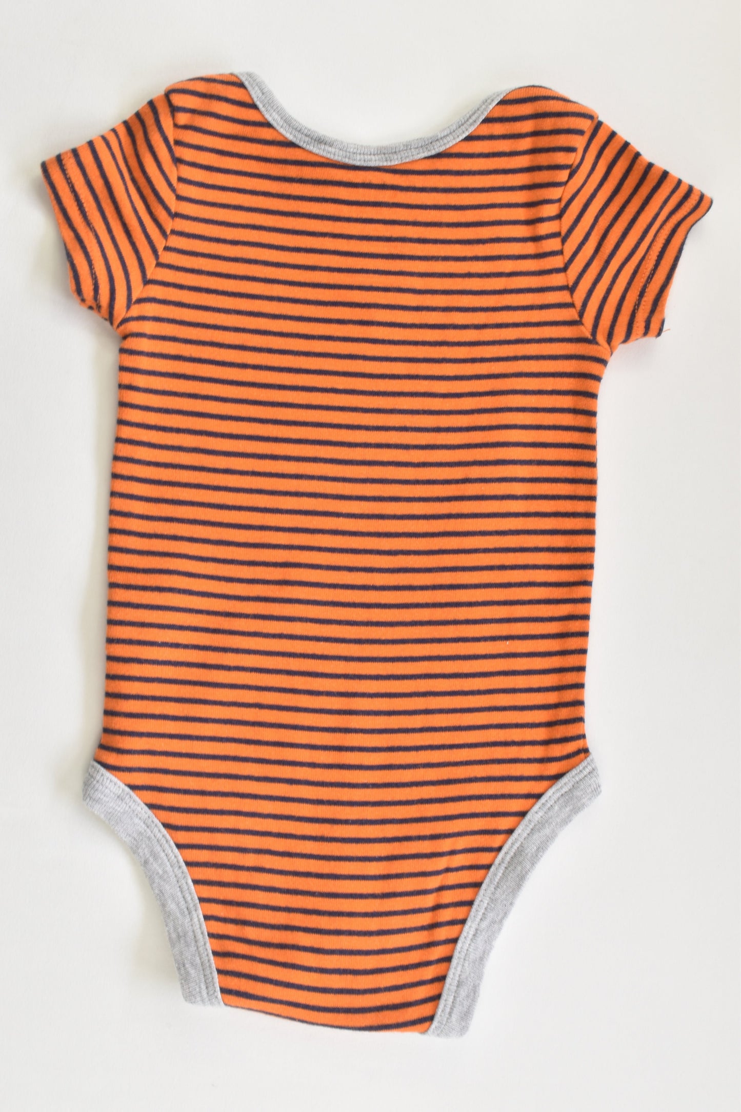 Child Of Mine by Carter's Size 000 (0-3 months) Trophy Bodysuit