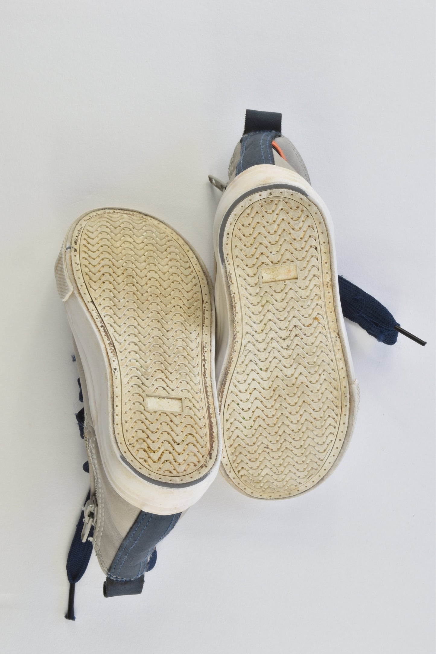 Cotton On Kids Size 9 Shoes