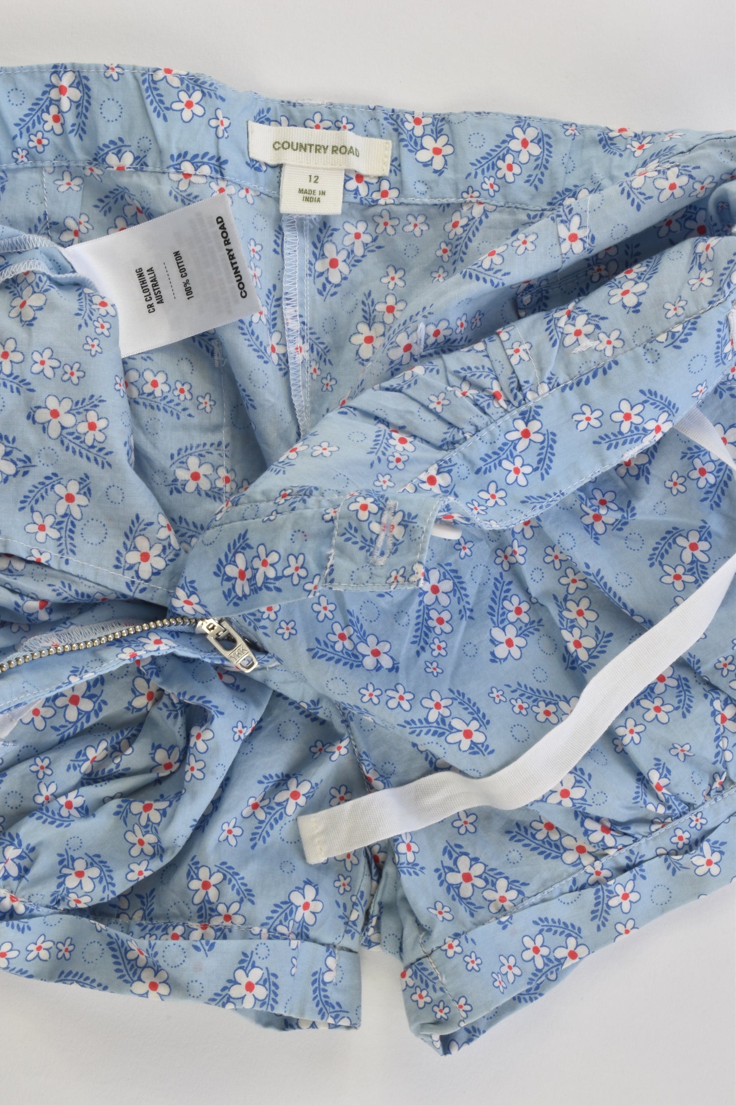 Country Road Size 12 Floral Shorts