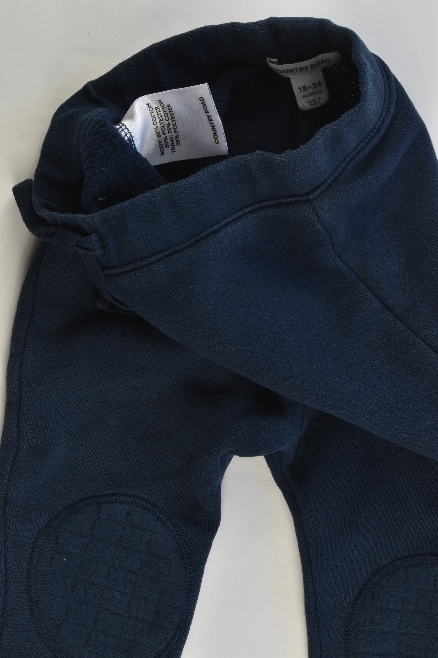 Country Road Size 18-24 months (2) Trackpants