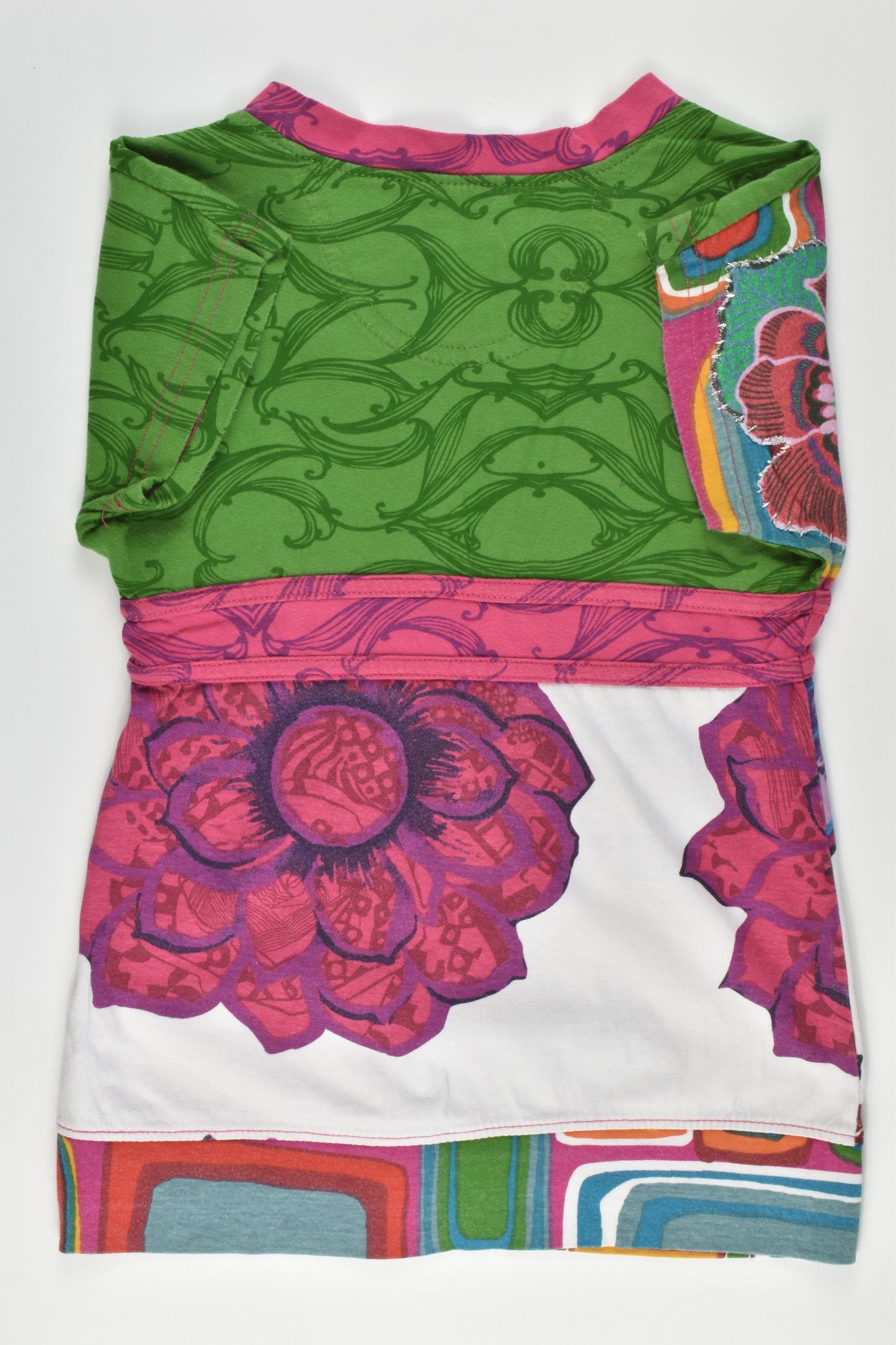 Desigual Size 9-10 Smallish sizing T-shirt