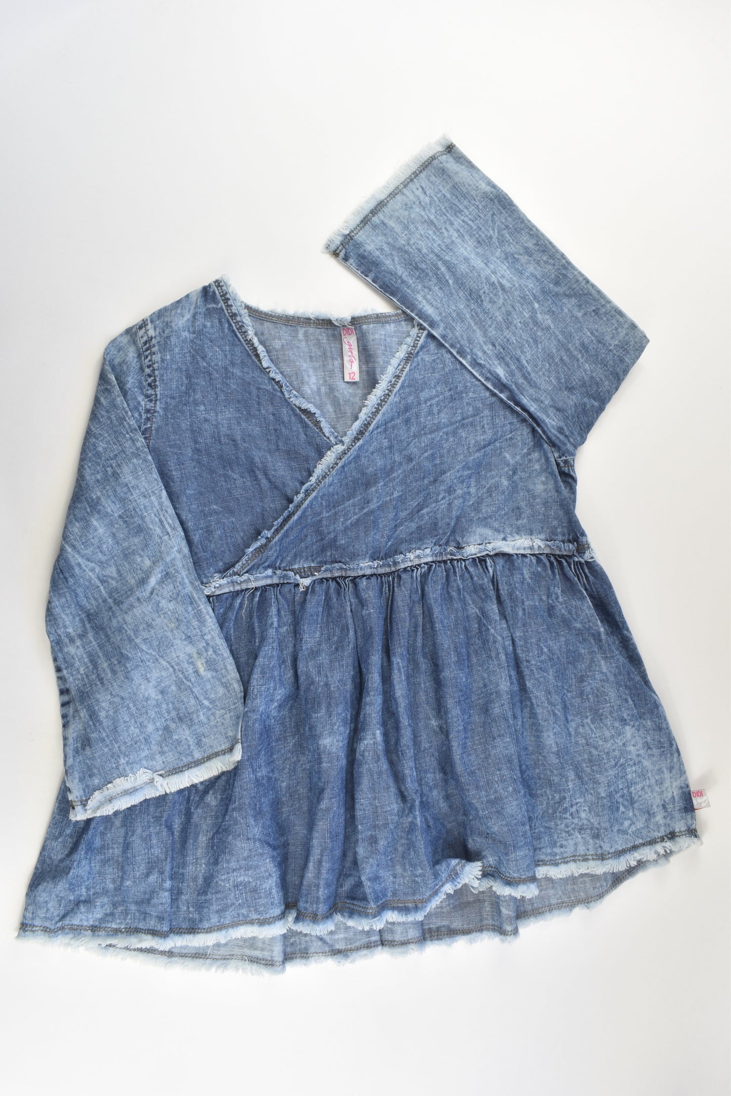 Didi Size 12 Lightweight Loose Fit Denim Blouse
