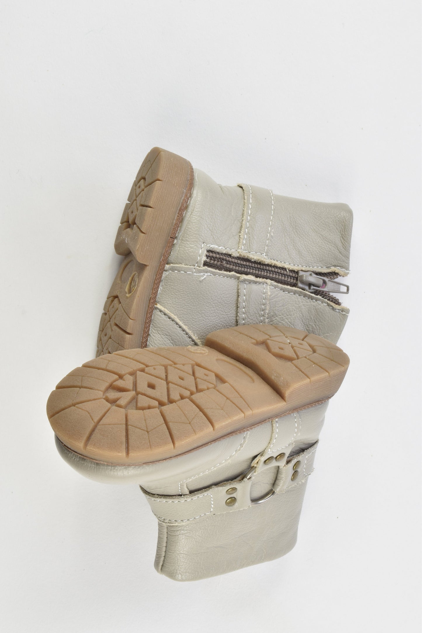 Emerson Junior Size 4 Leather Boots