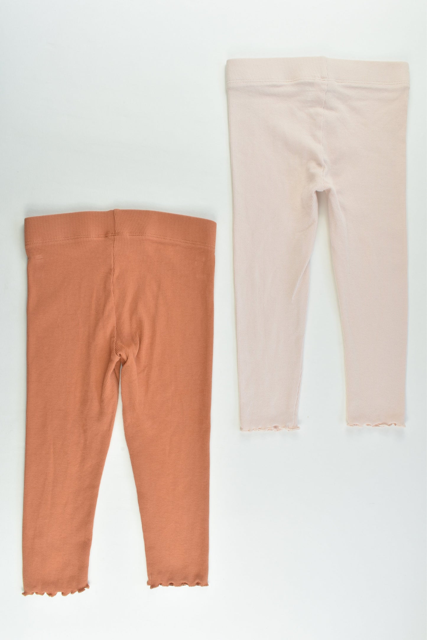 Favourites Size 2 Organic cotton 2 x Ribbed Leggings