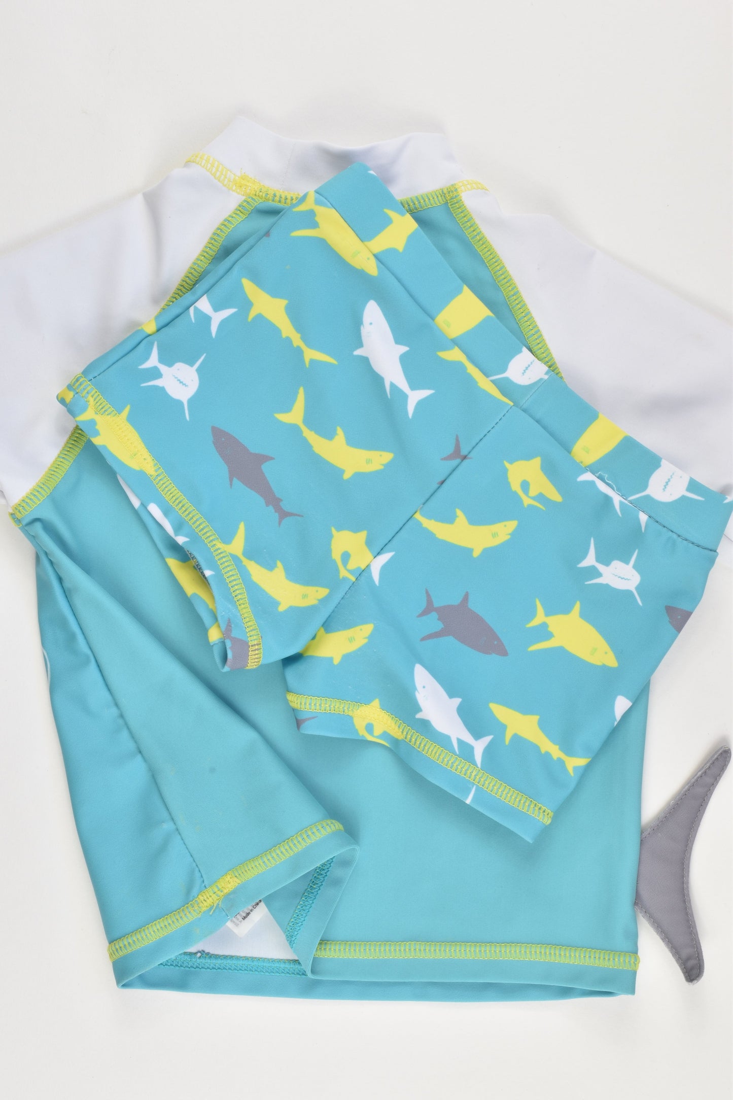 F&F Size 12-18 months Rashie Set