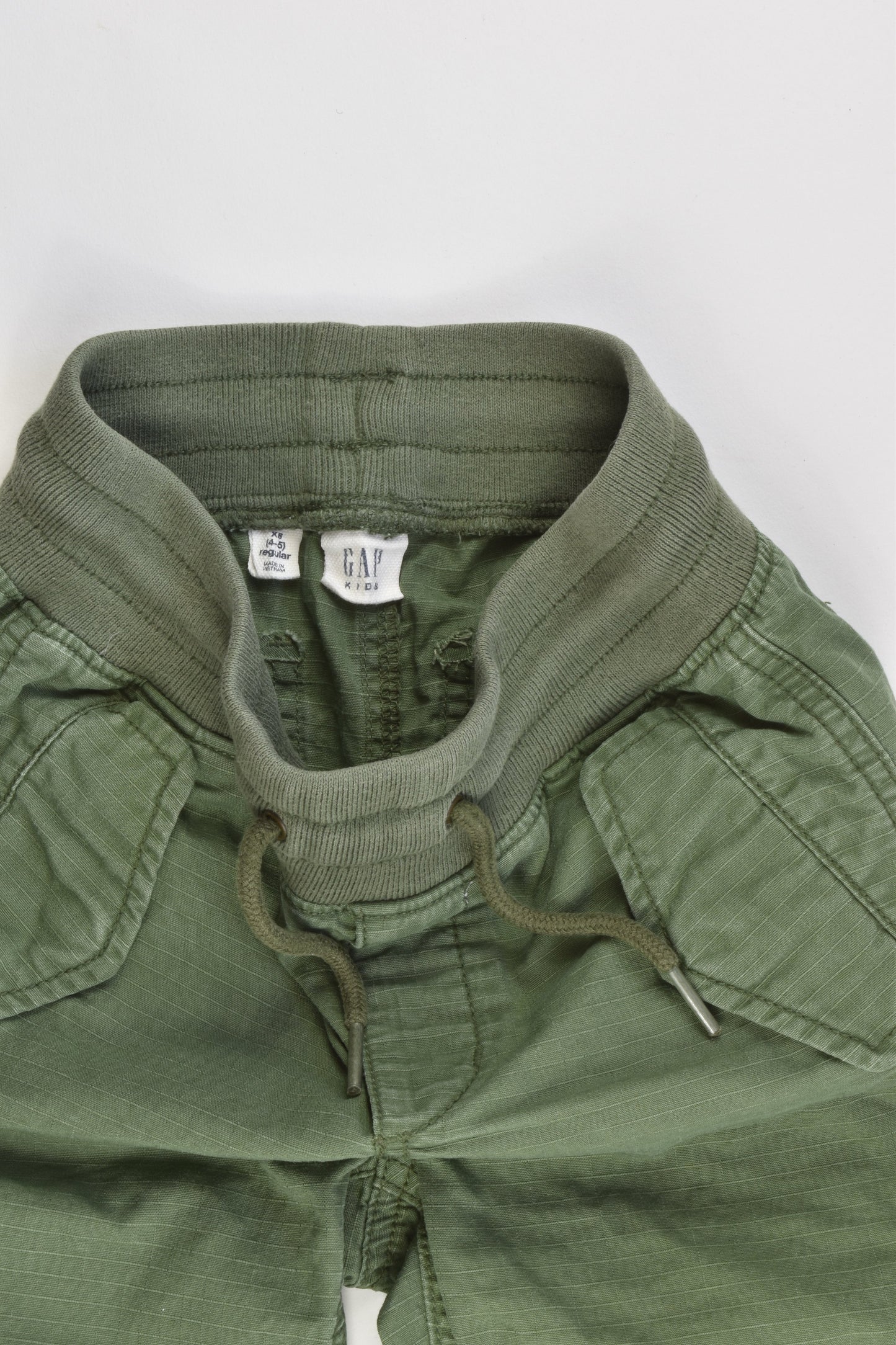 Gap Size 4-5 Shorts