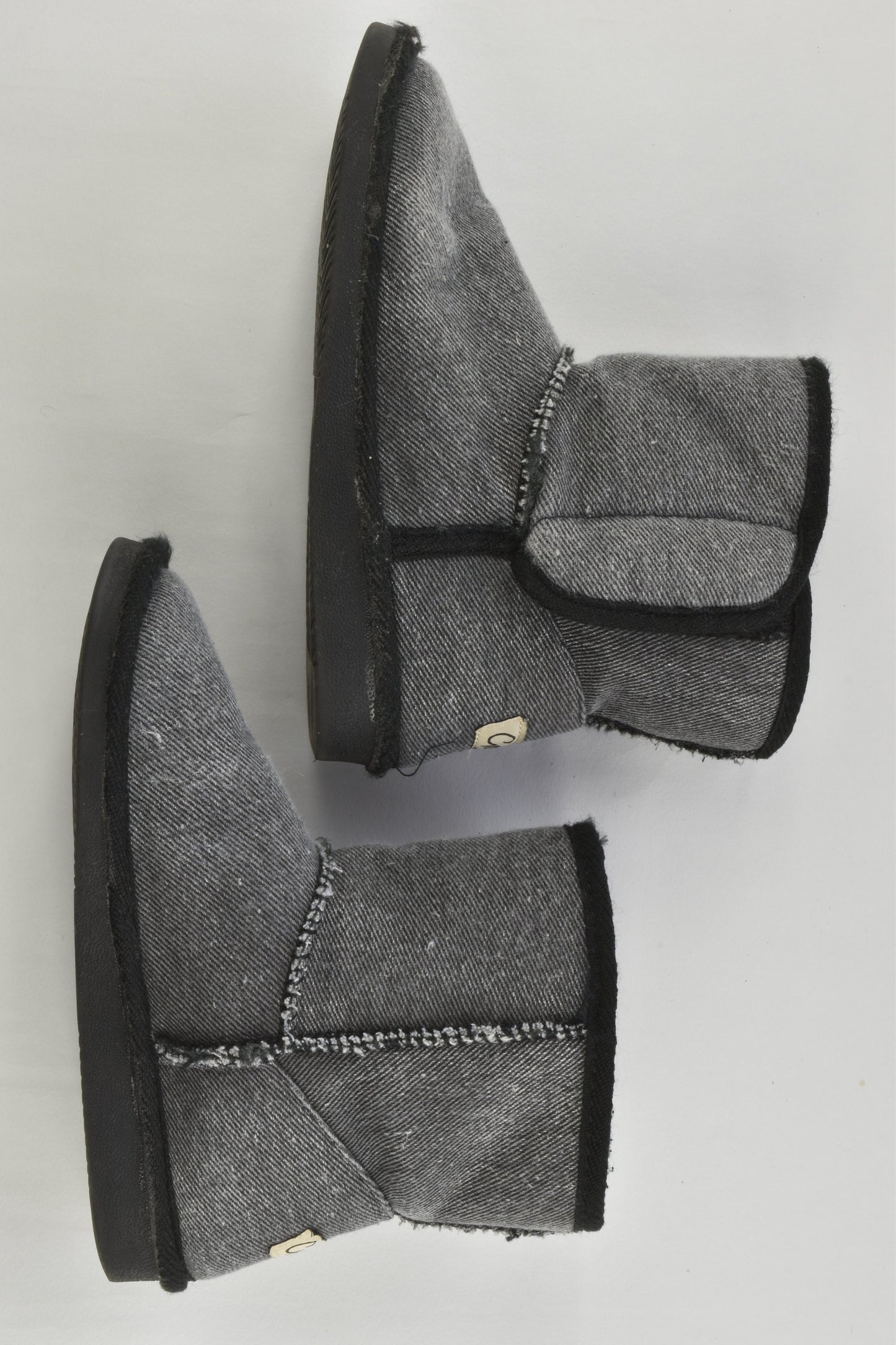 Grosby Size 12 Warm Boots