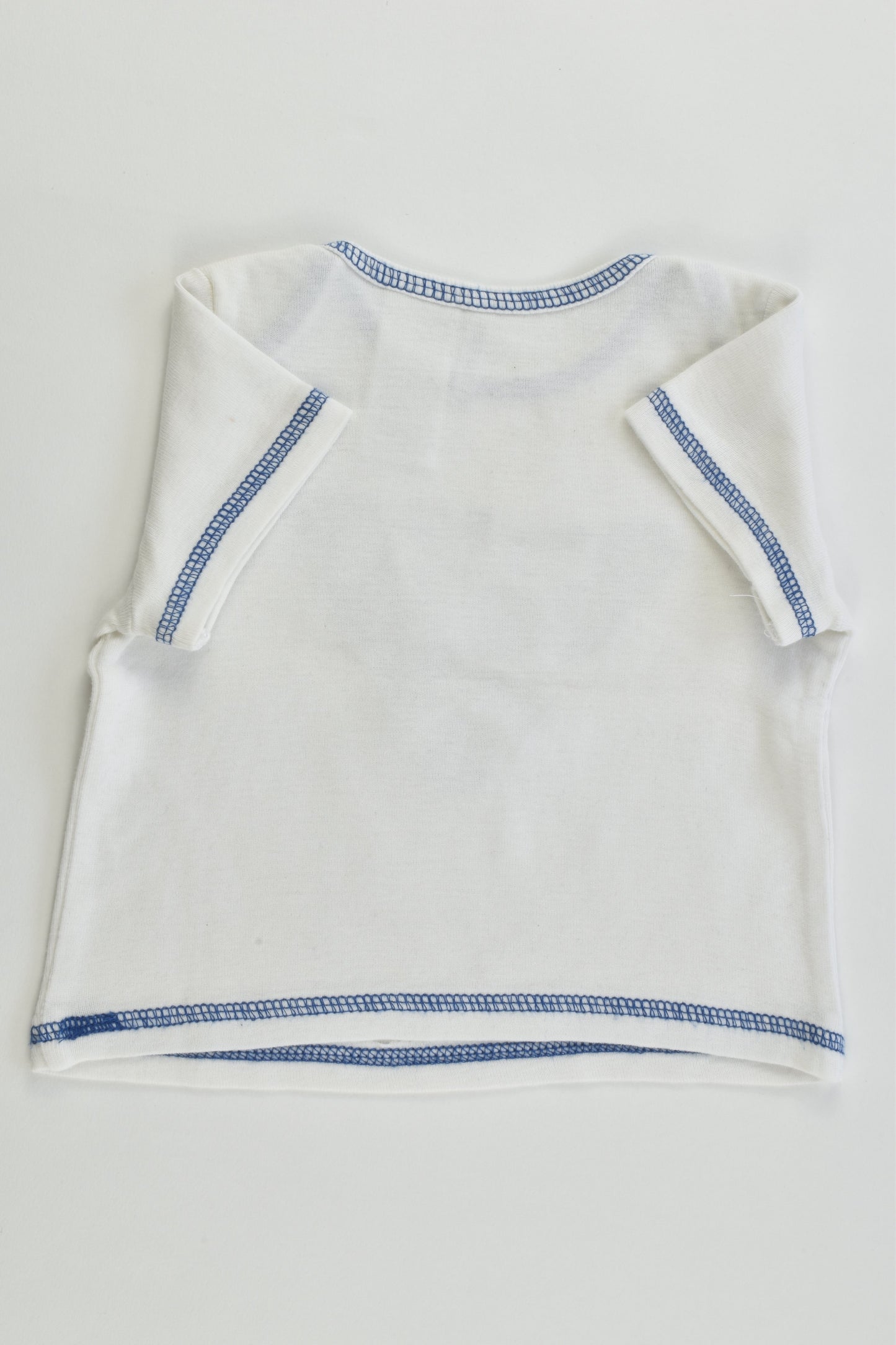 Guess Baby Size 00 (3/6 months) T-shirt