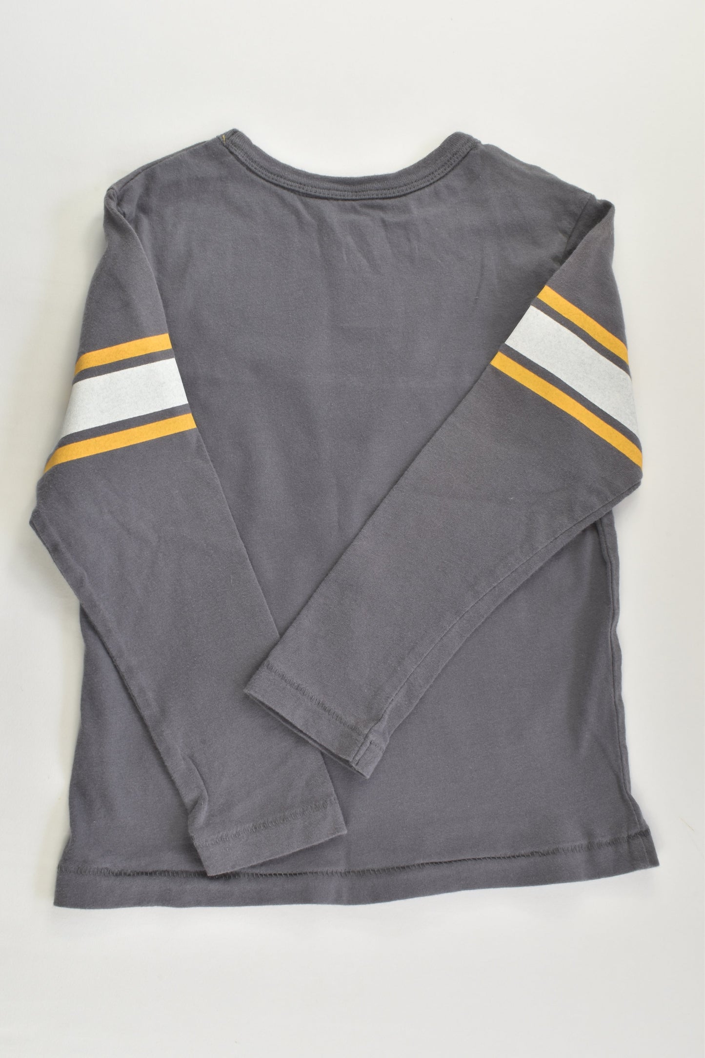 Guess Size 4 Top