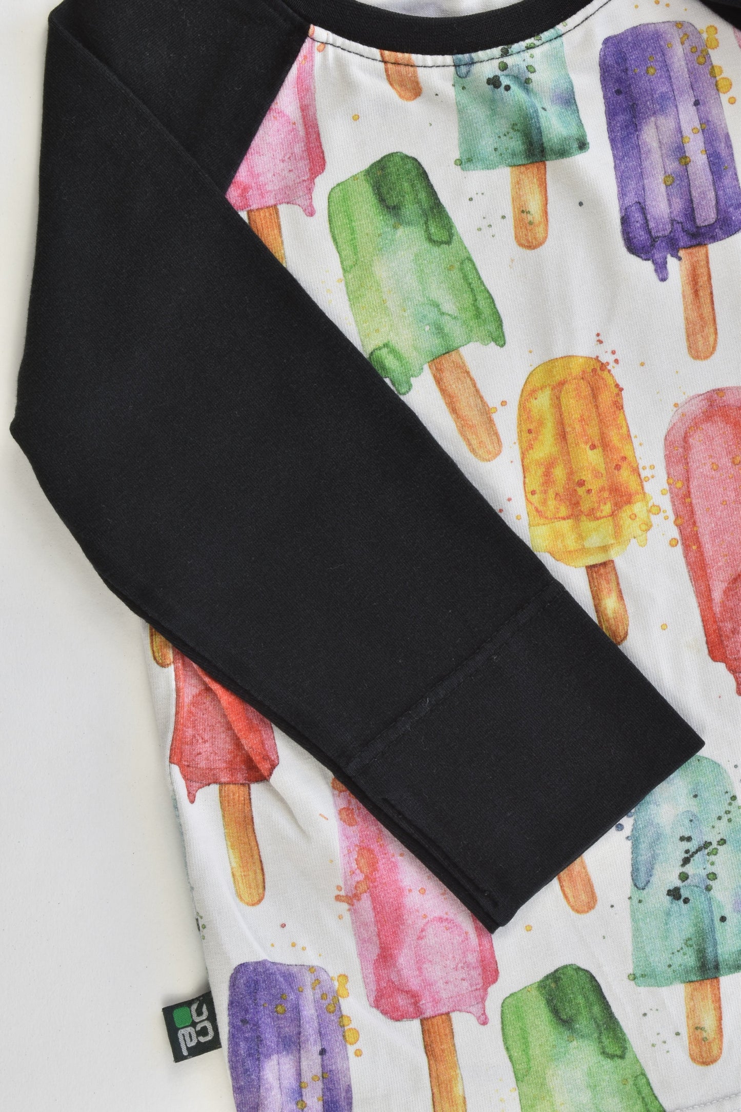 Hand Made from Mereen Fabrics Finland Size 86/92 cm (1-2) Ice Cream Top