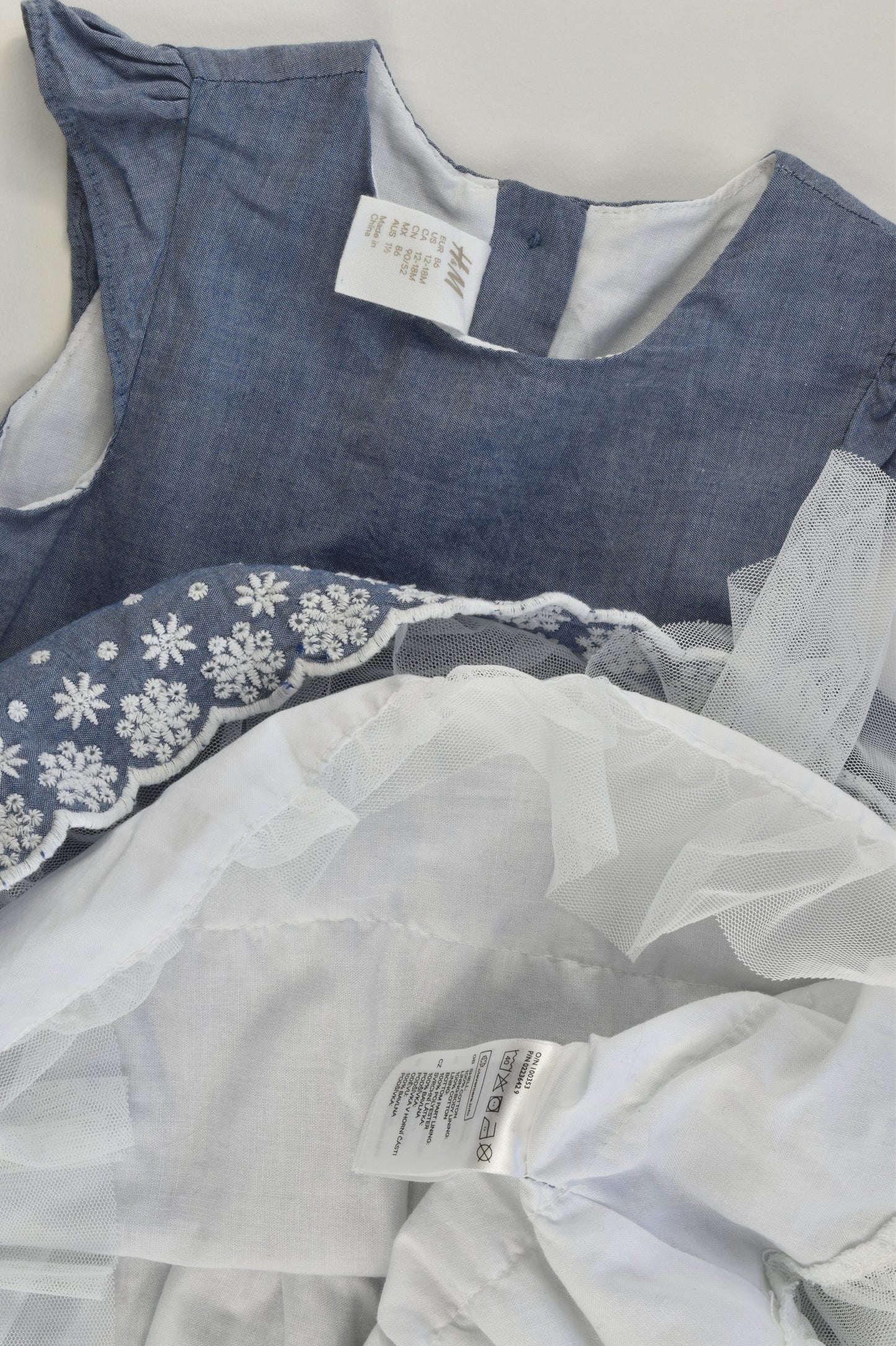 H&M Size 1 (86 cm) Tulle Lined Denim-like Dress with Lace Hem