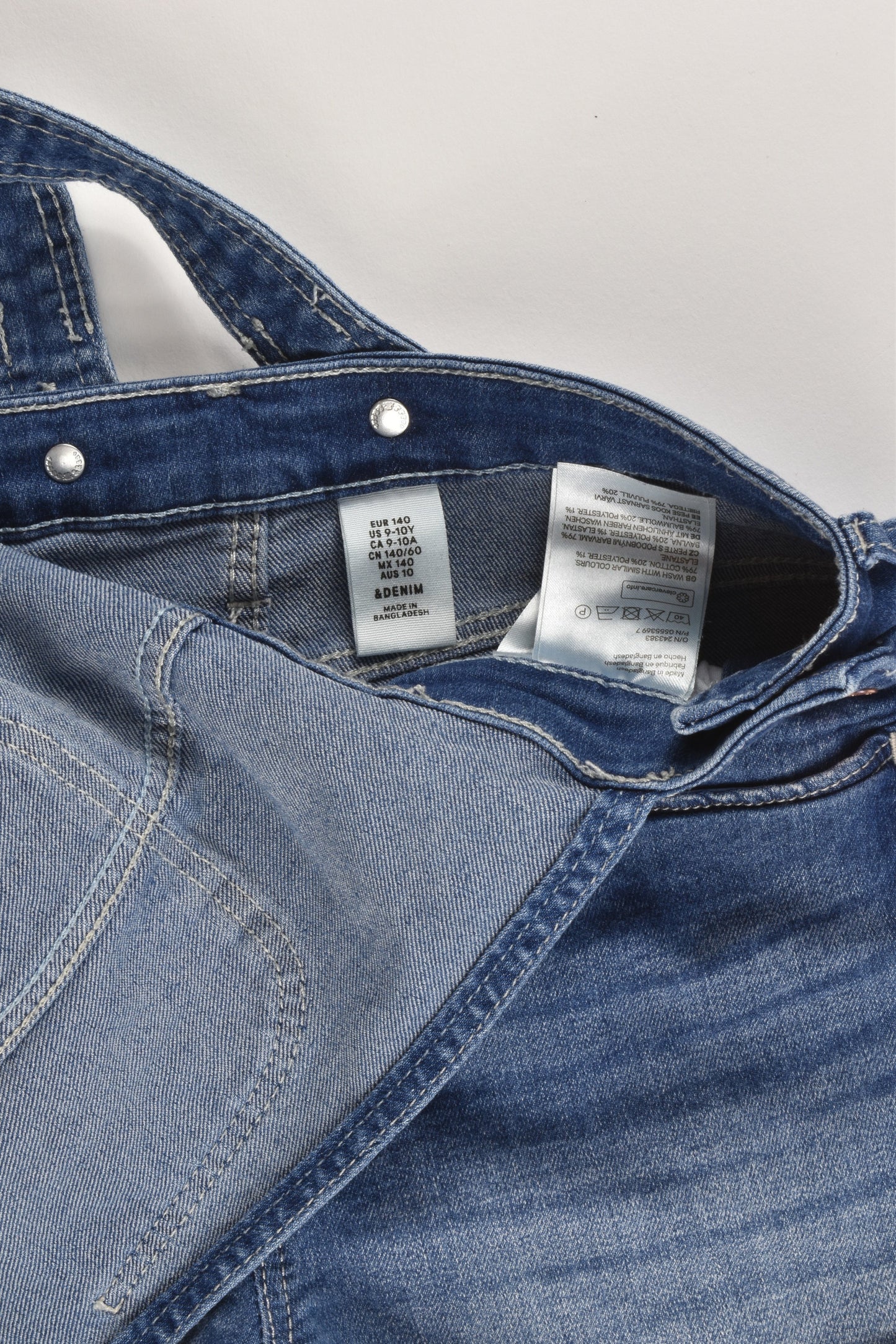 H&M Size 10 Soft and Stretchy Denim Short Overalls