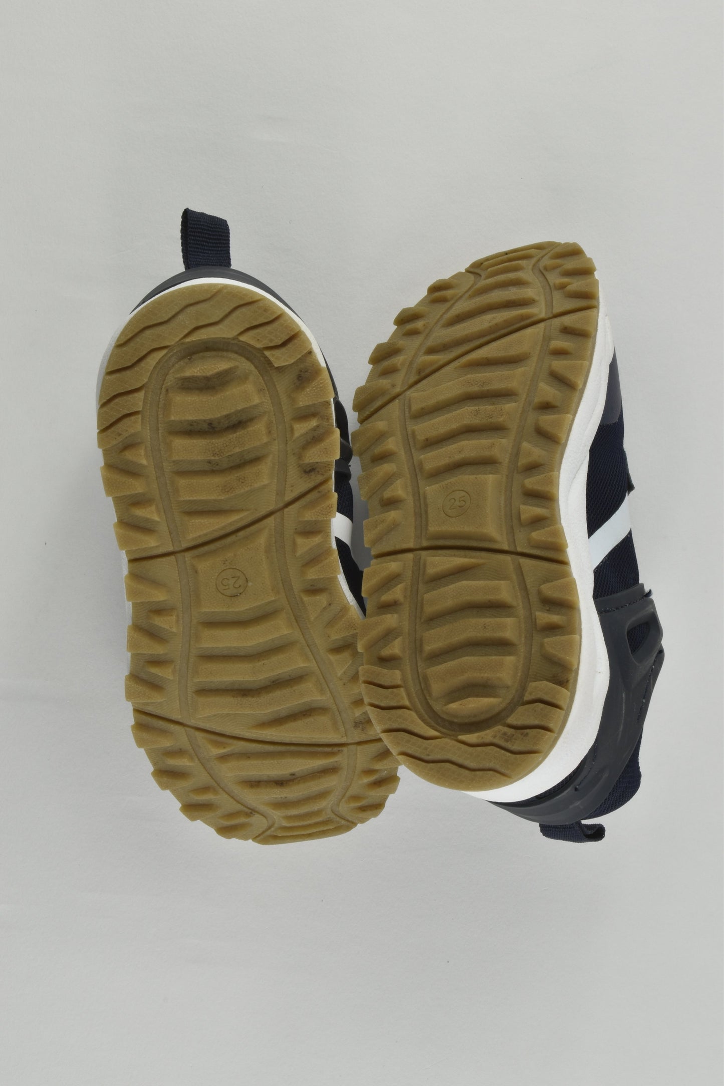 H&M Size UK 7 Sneakers