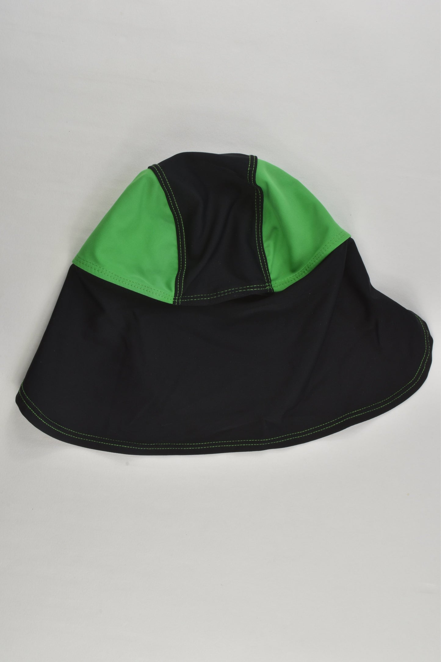 H&T Size 4-6 'West Coast Surfing' Rashie Hat