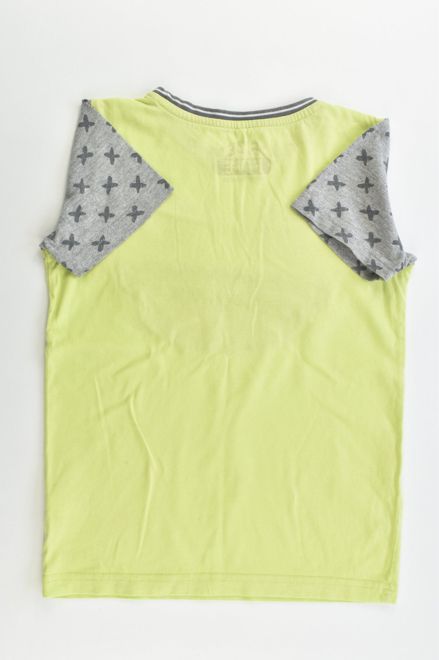 H&T Size 5 Face T-shirt