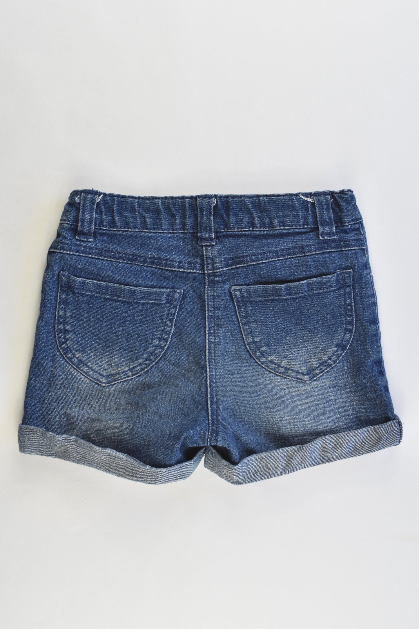 H&T Size 6 Soft and Stretchy Denim Shorts