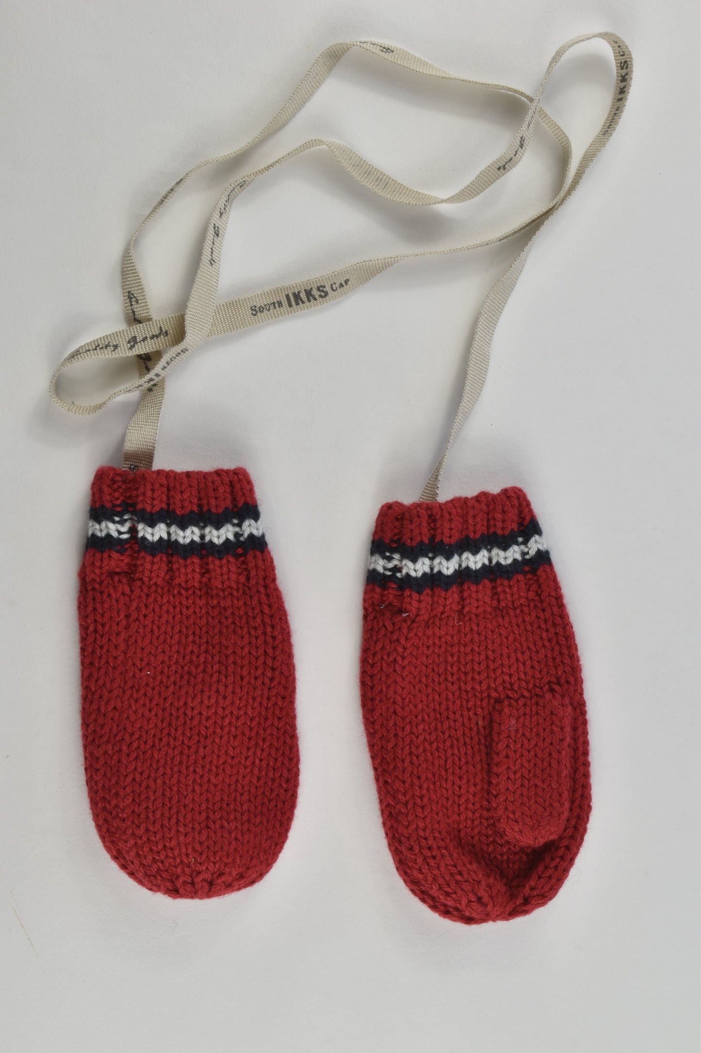 IKKS (France) Size approx 1-2 Mittens