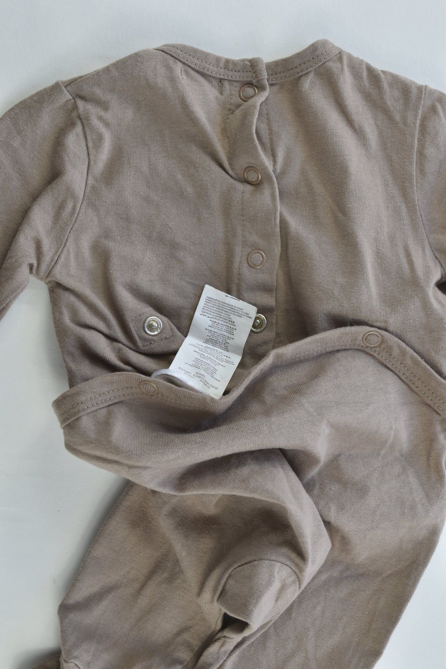 Kiabi (France) Size 1 month (000) "Maman Tu M'Aimes?" Footed Romper
