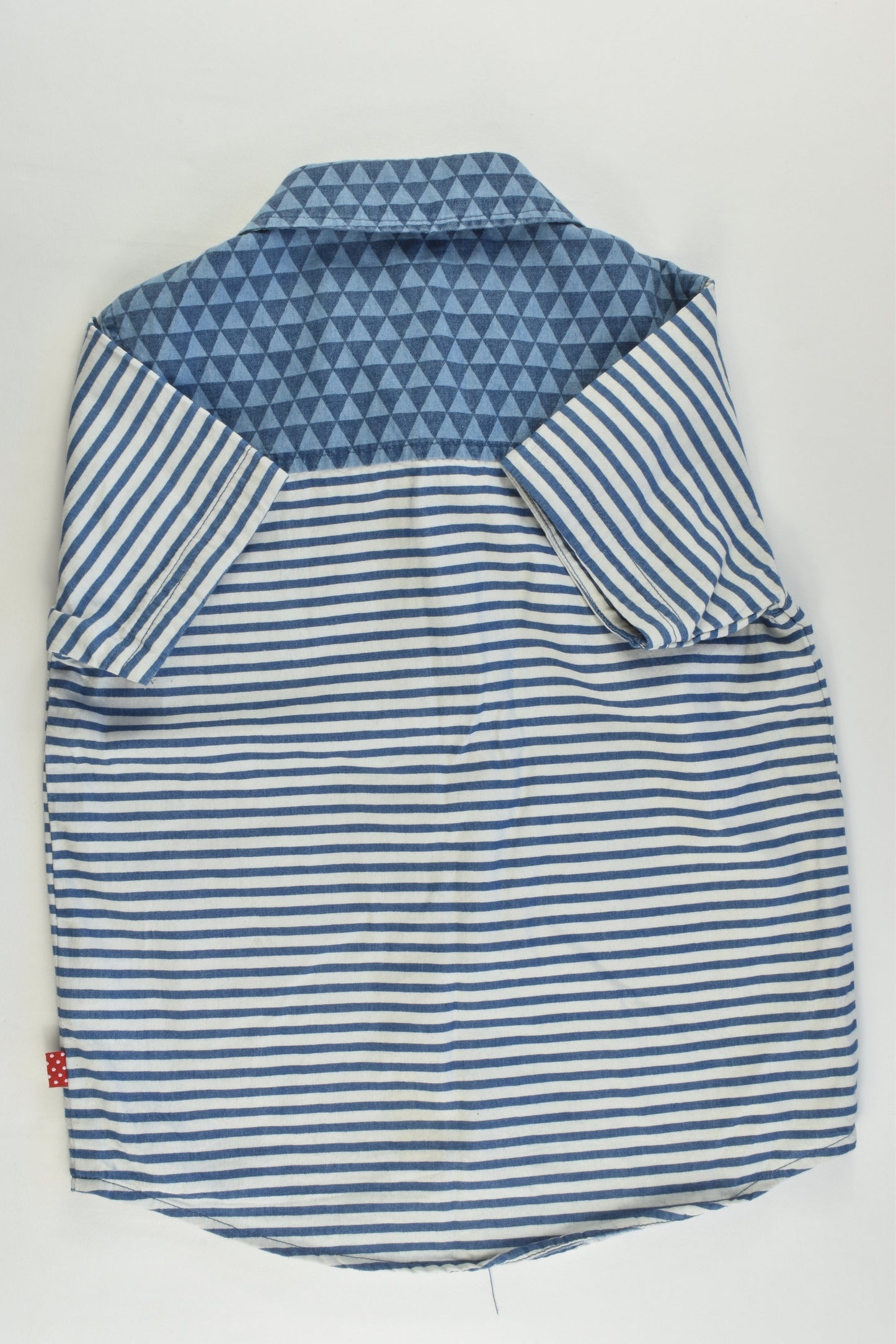Ladybird Size 5/6 Shirt