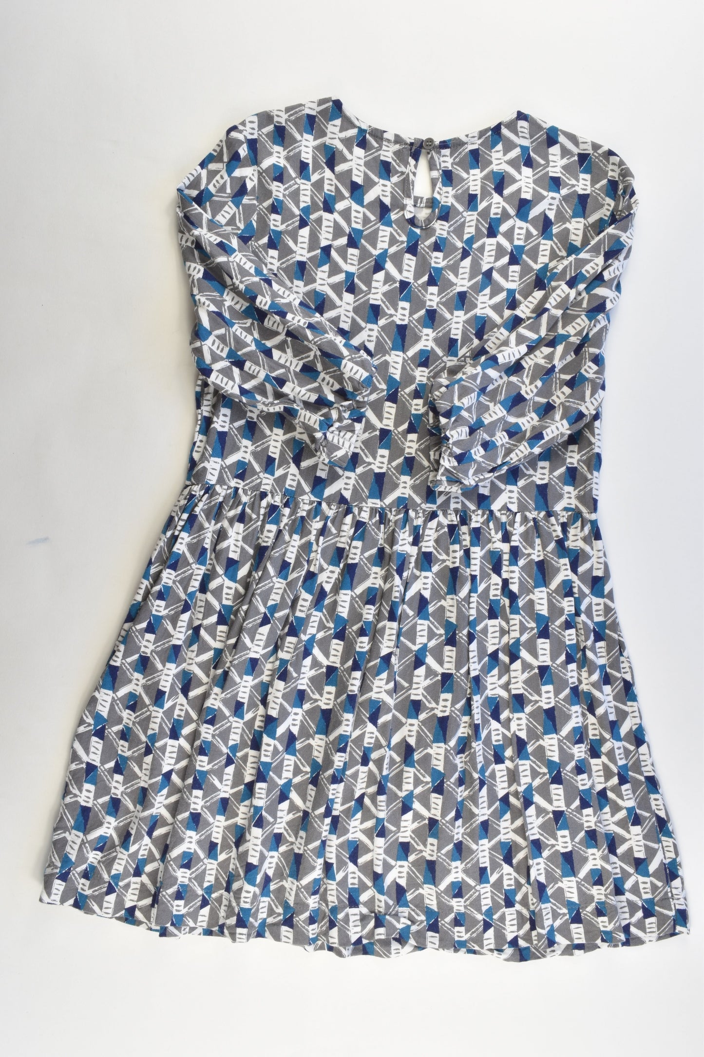 L&D Size 8 Viscose Dress