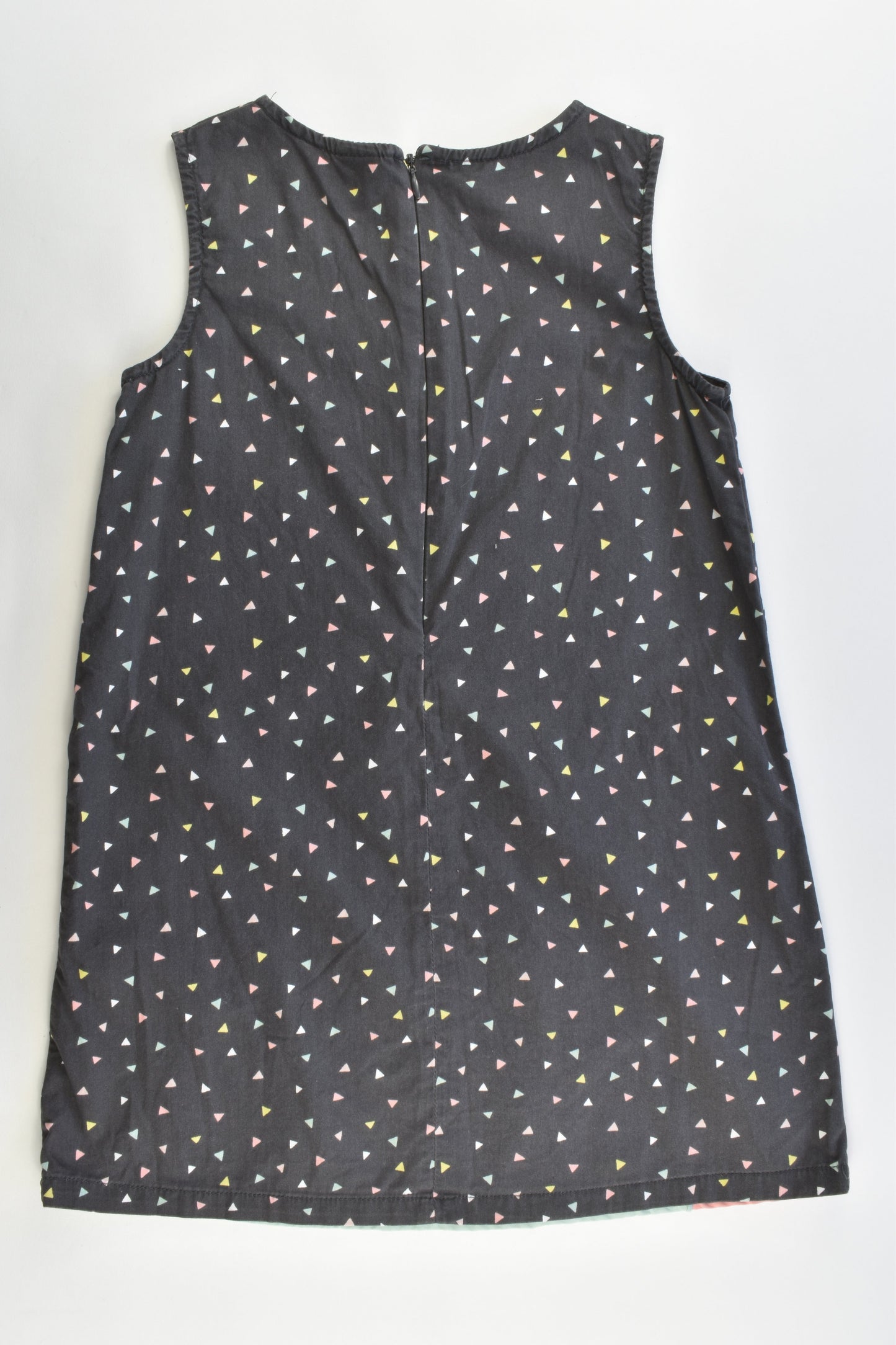 Lindex Sweden Size 122 cm (6-7) Smallish Sizing Swan Dress