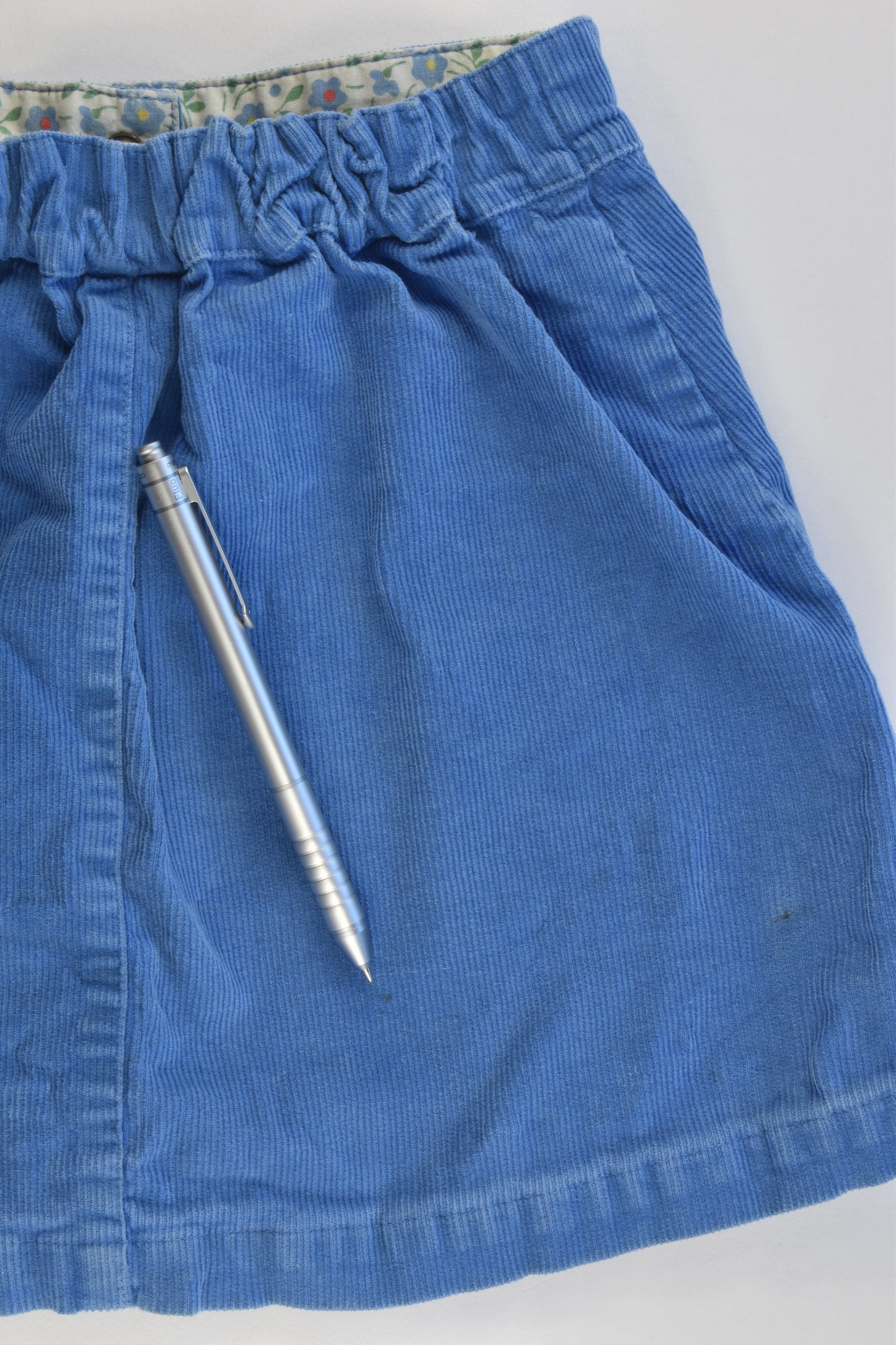 Mini Boden Size 6-7 Cats Stretchy Cord Skirt