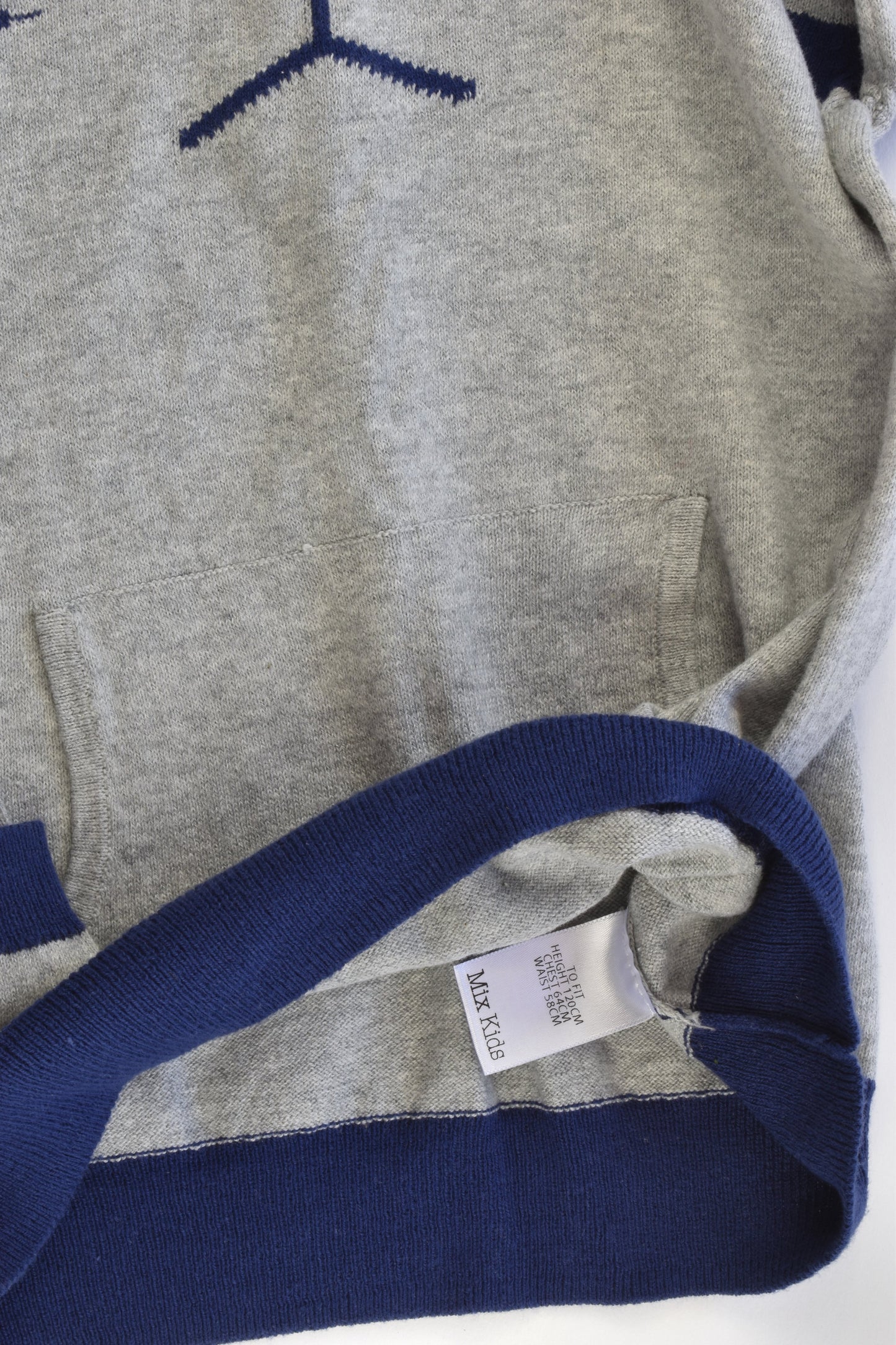 Mix Kids Size 6 Knitted Jumper